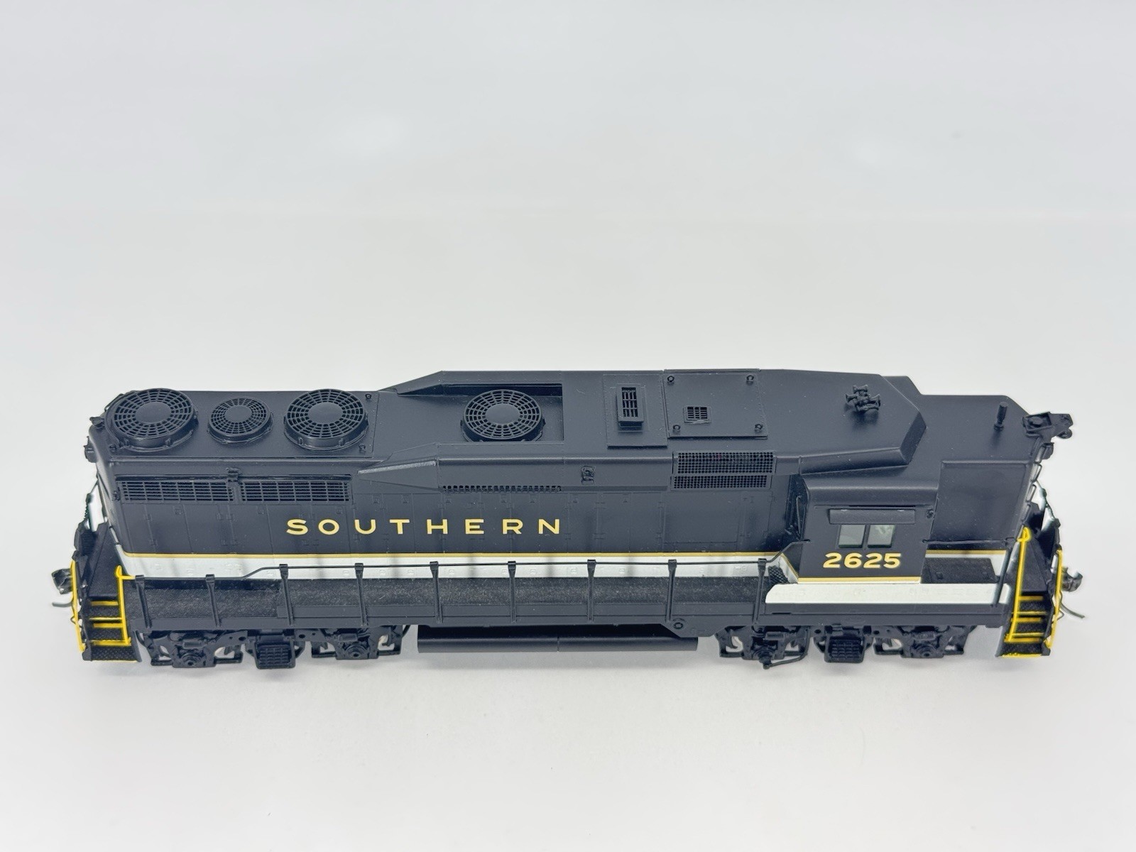 HO Challenger Imports CIL 2166.1 Southern Railway GP30 High Hood DCC SOUND