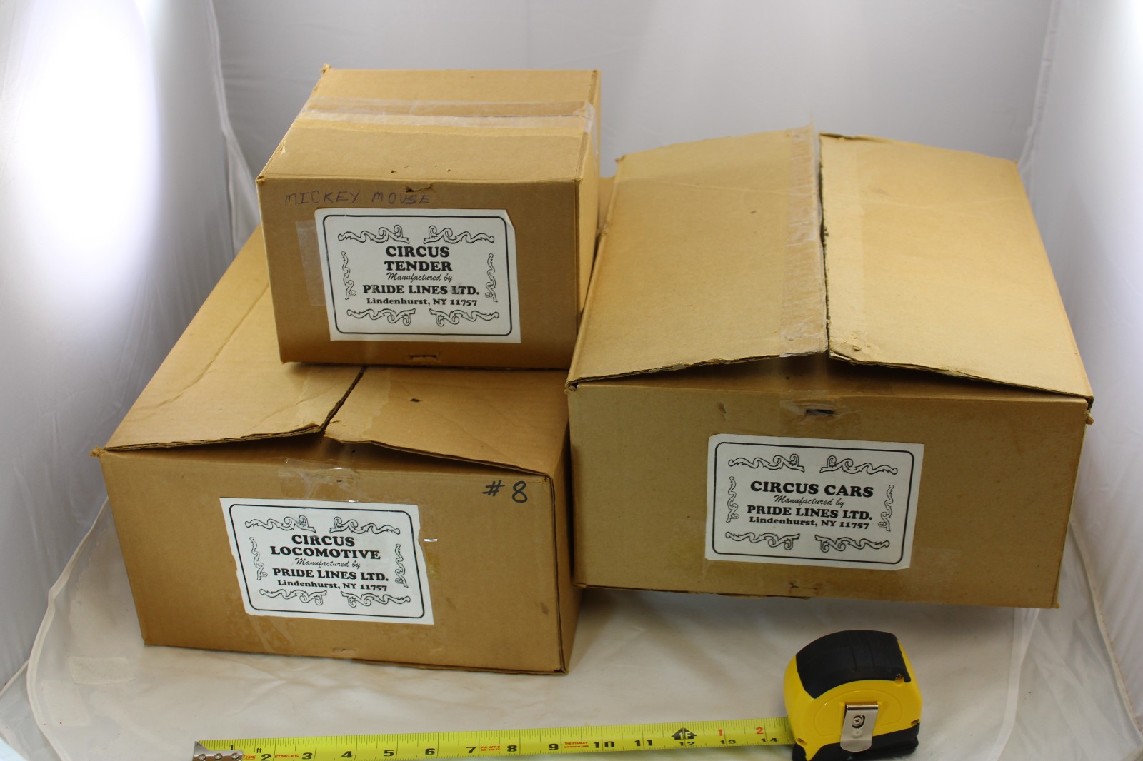 Standard Gauge – Pride Lines Mickey Mouse Circus Engine Tender and 3 Car Set