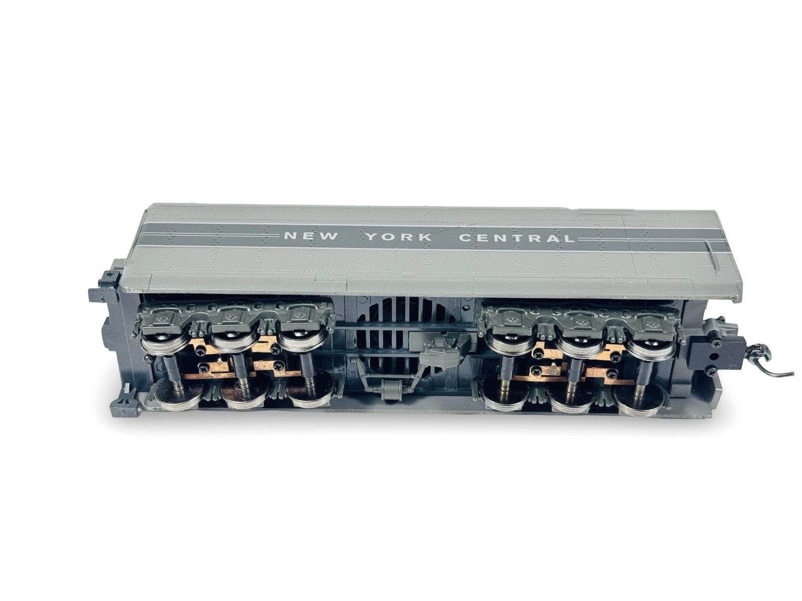 80-3234-1 MTH HO New York Central (#5447) 4-6-4 Dreyfuss Steam Locomotive PS3