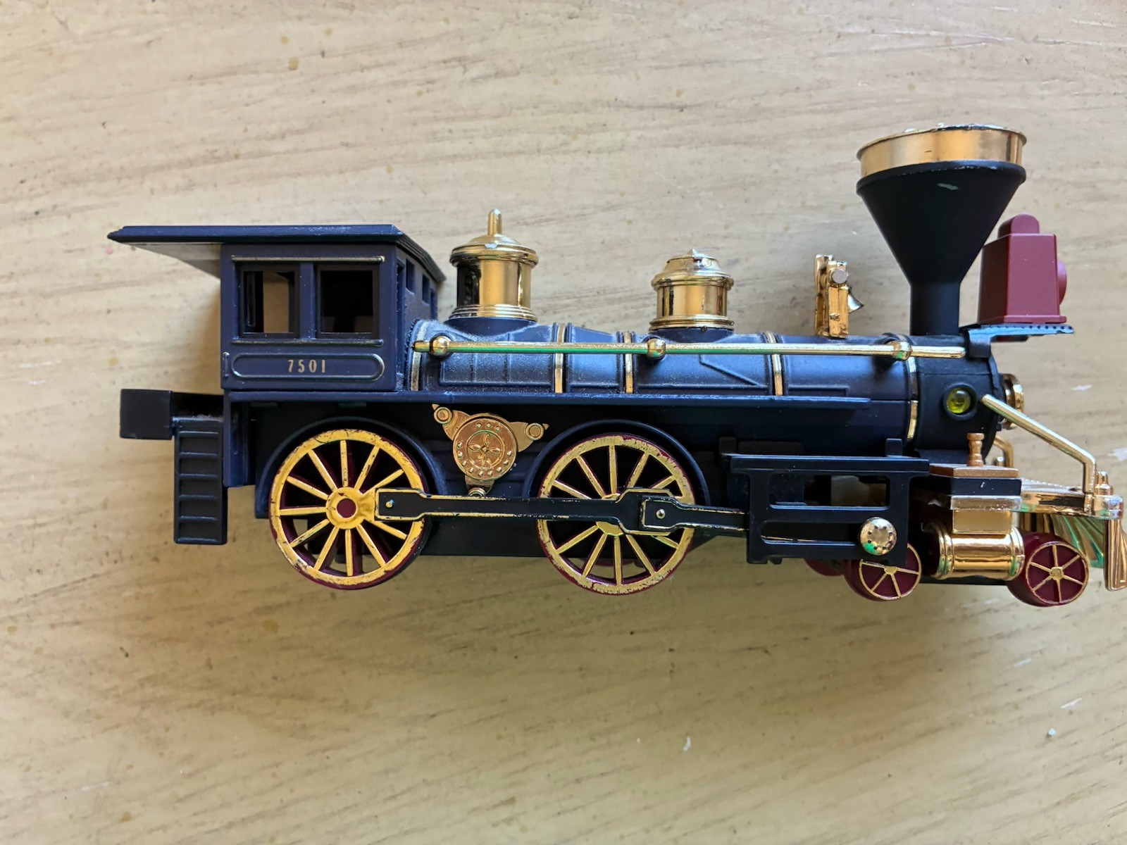 Vintage SS 7501 Superior Western Steam Locomotive Engine Toy Royal Blue, Gold