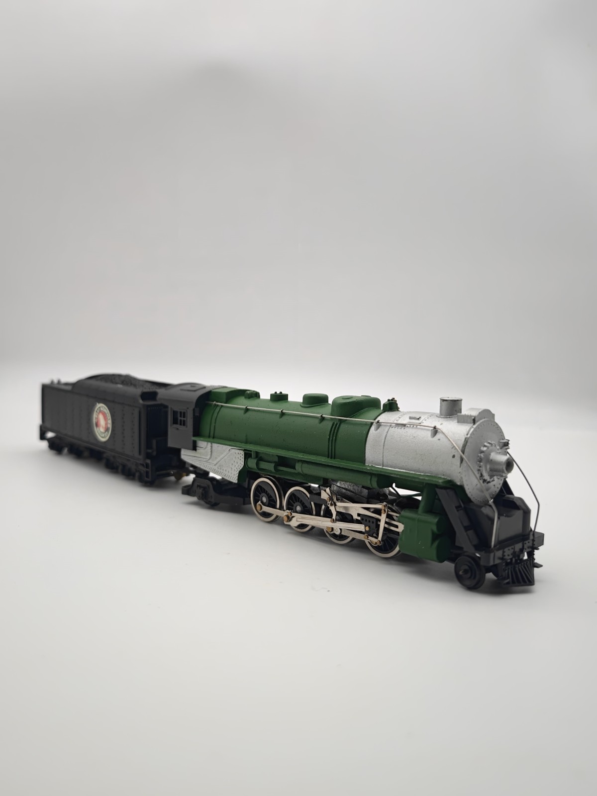 Mantua 312-61 HO Scale Mikado 2-8-2 Great Northern Steam Locomotive Vintage Box