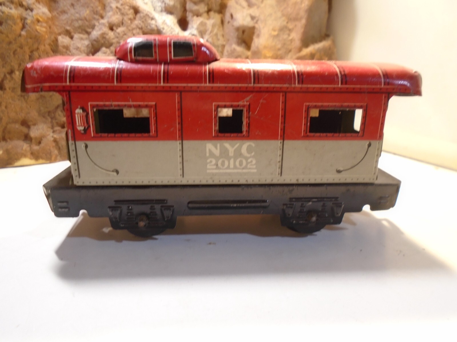 MARX VINTAGE TINPLATE LITOGRAPH CABOOSE NYC 20120, GOOD CONDITION 5-193-5