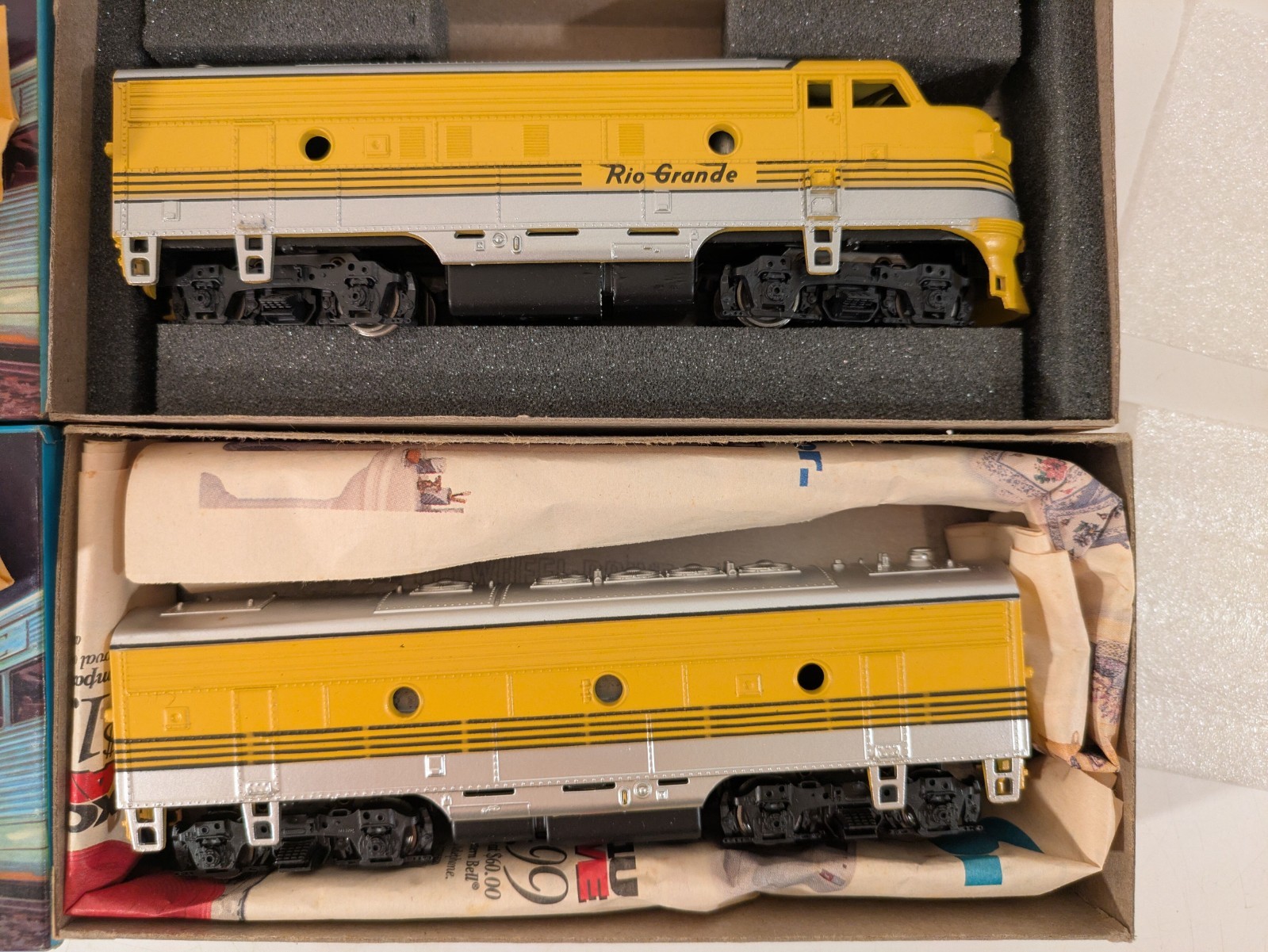 HO EMD F7A/F7B Set (Both Powered) Denver & Rio Grande Western DC NIB NOS #3215/6