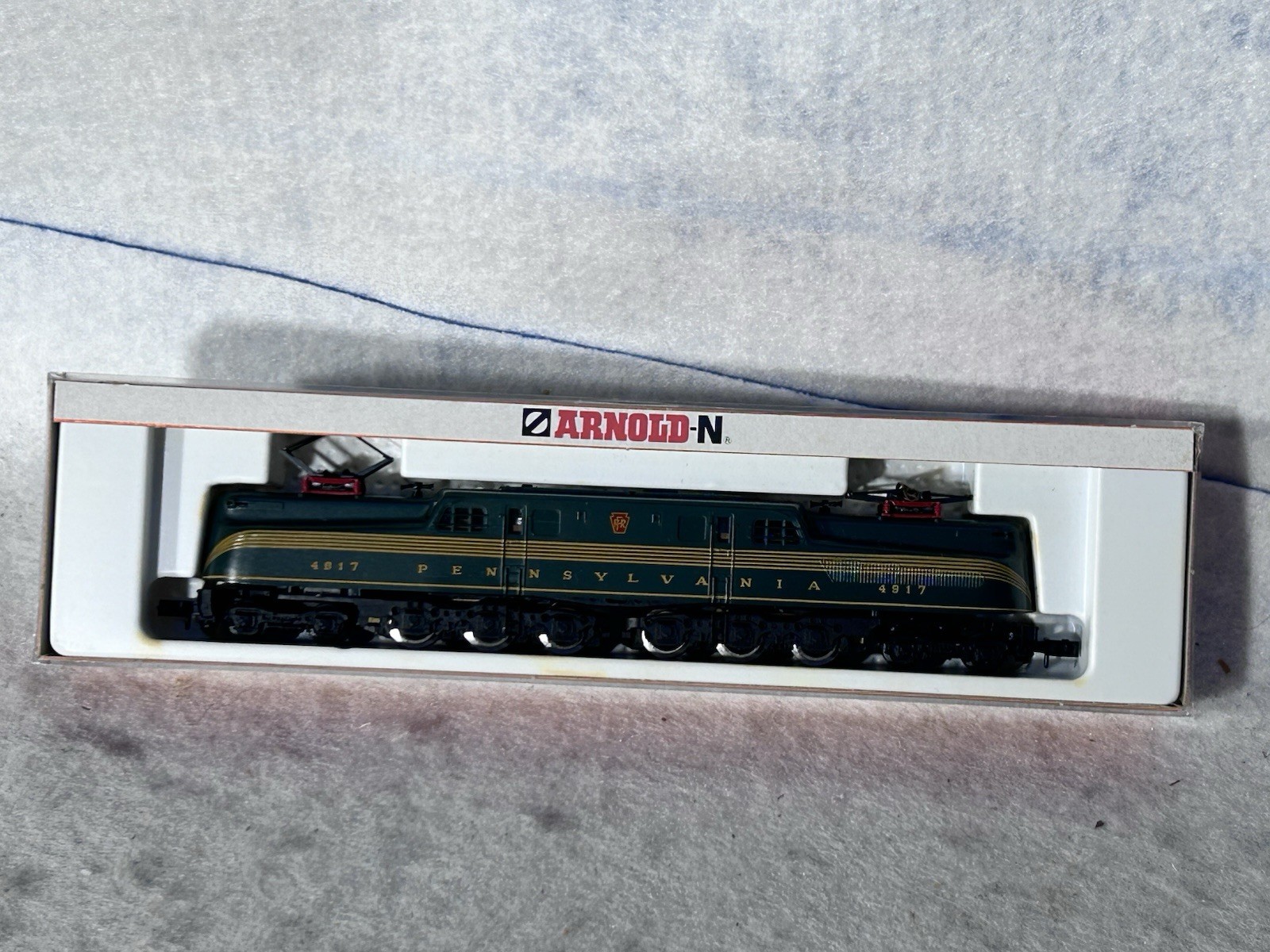 Cool Arnold Pennsylvania RR GG-1 Electric Locomotive N Gauge