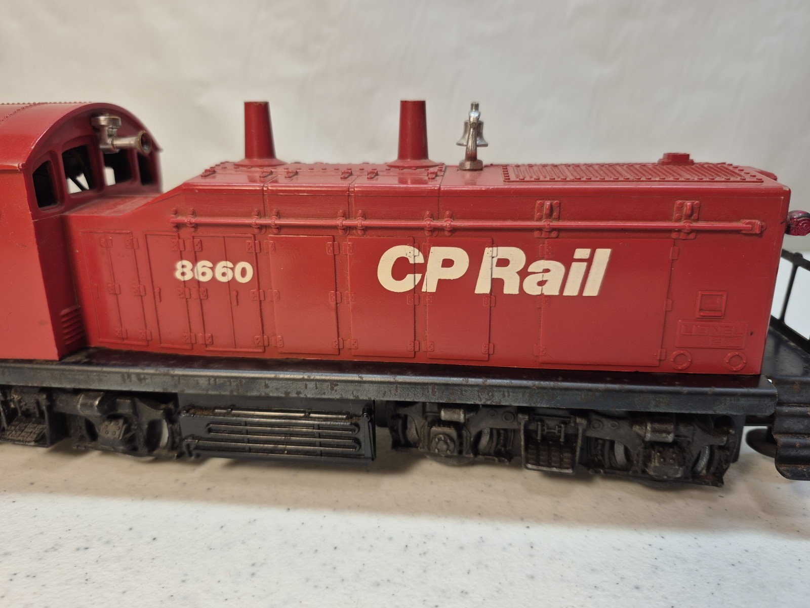 Lionel O Gauge CP Rail Switcher 6-8660 Tested No Box Read Description