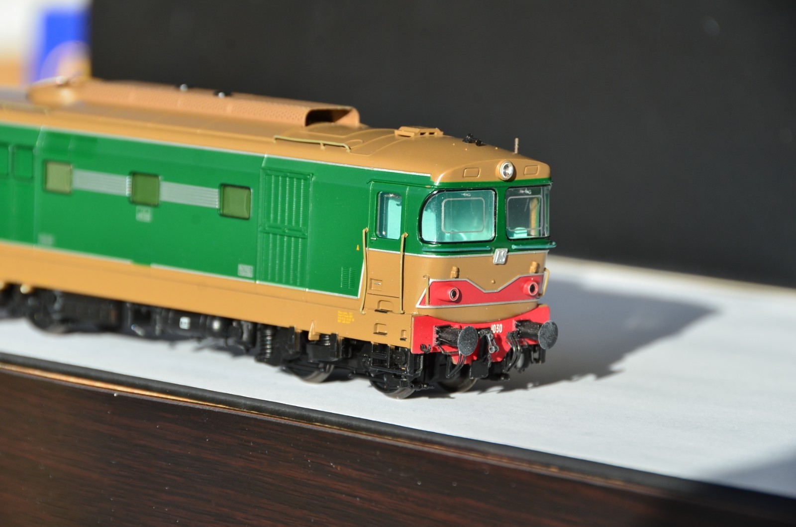 Os.Kar 1105 Italian FS D443 1030 Diesel Locomotive Rare