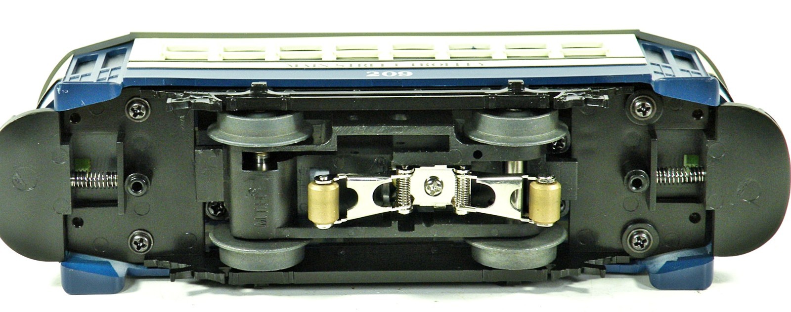 MTH 30-2562 Main Street Bump-n-Go Trolley NIB
