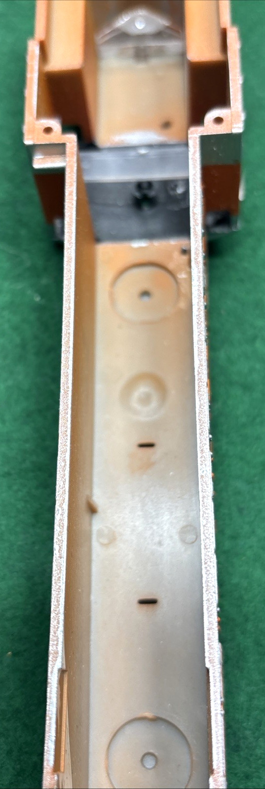 AHM Western Pacific GP18 5013-02 HO Diesel Engine 1980 Flashing Beacon, Unused