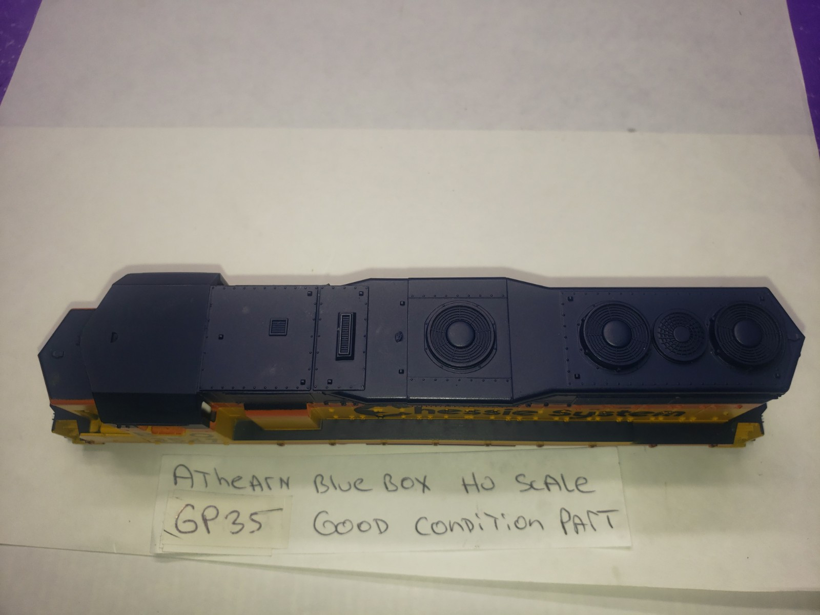 GP35 SHELL ONLY ATHEARN BLUE BOX HO SCALE CHESSIE SYSTEMS B&O 3547 GREAT COND
