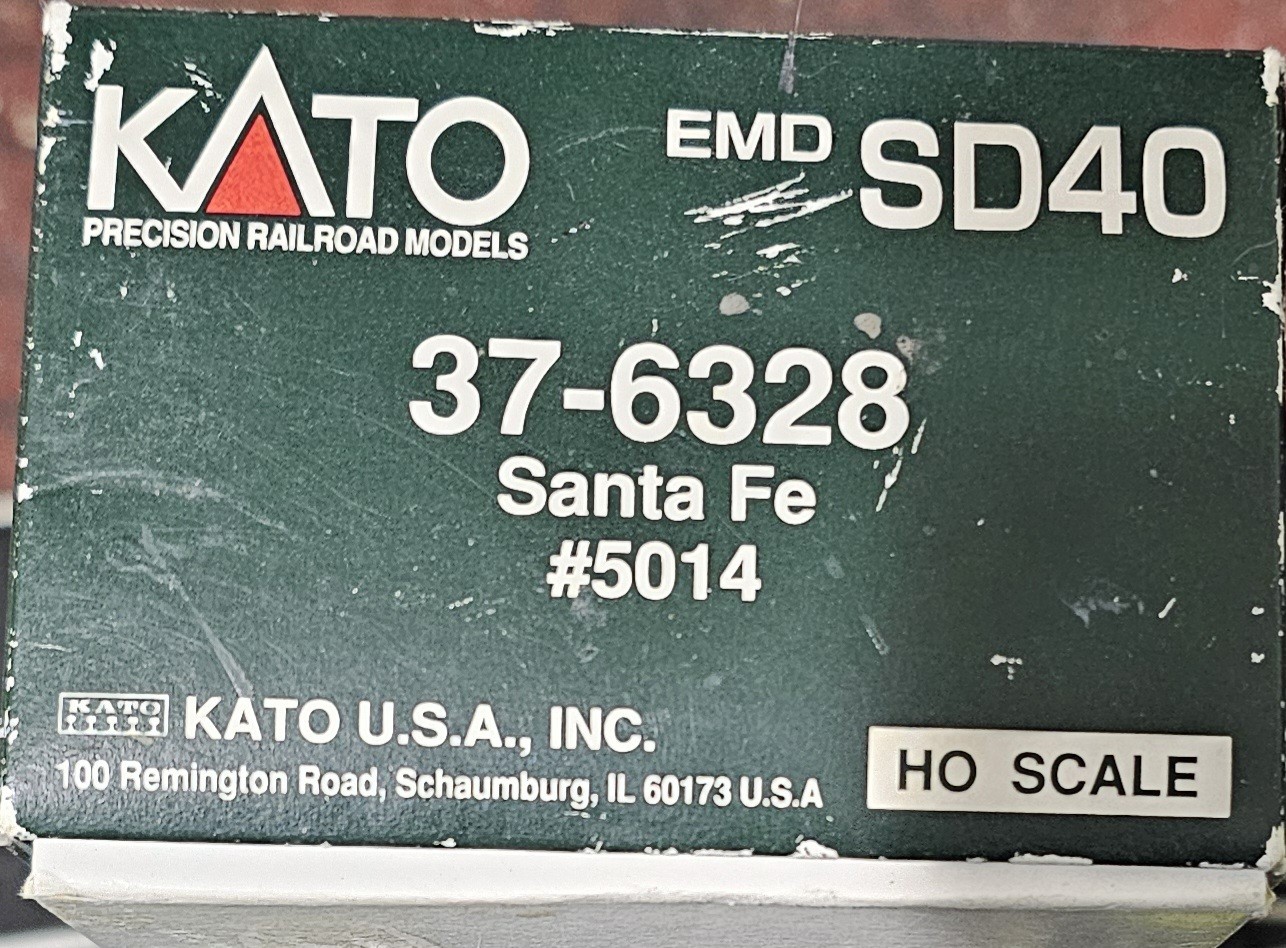 Kato Emd Sd-40 Santa Fe 37-6328 Diesel Locomotive Unit #5014 HO