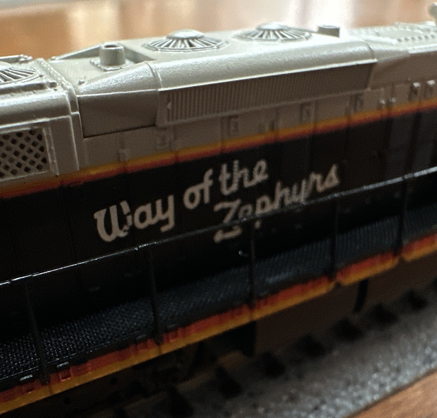 Life-Like N Scale Loco #7722 EMD SD-7 Burlington CB&Q #303 NOS NY