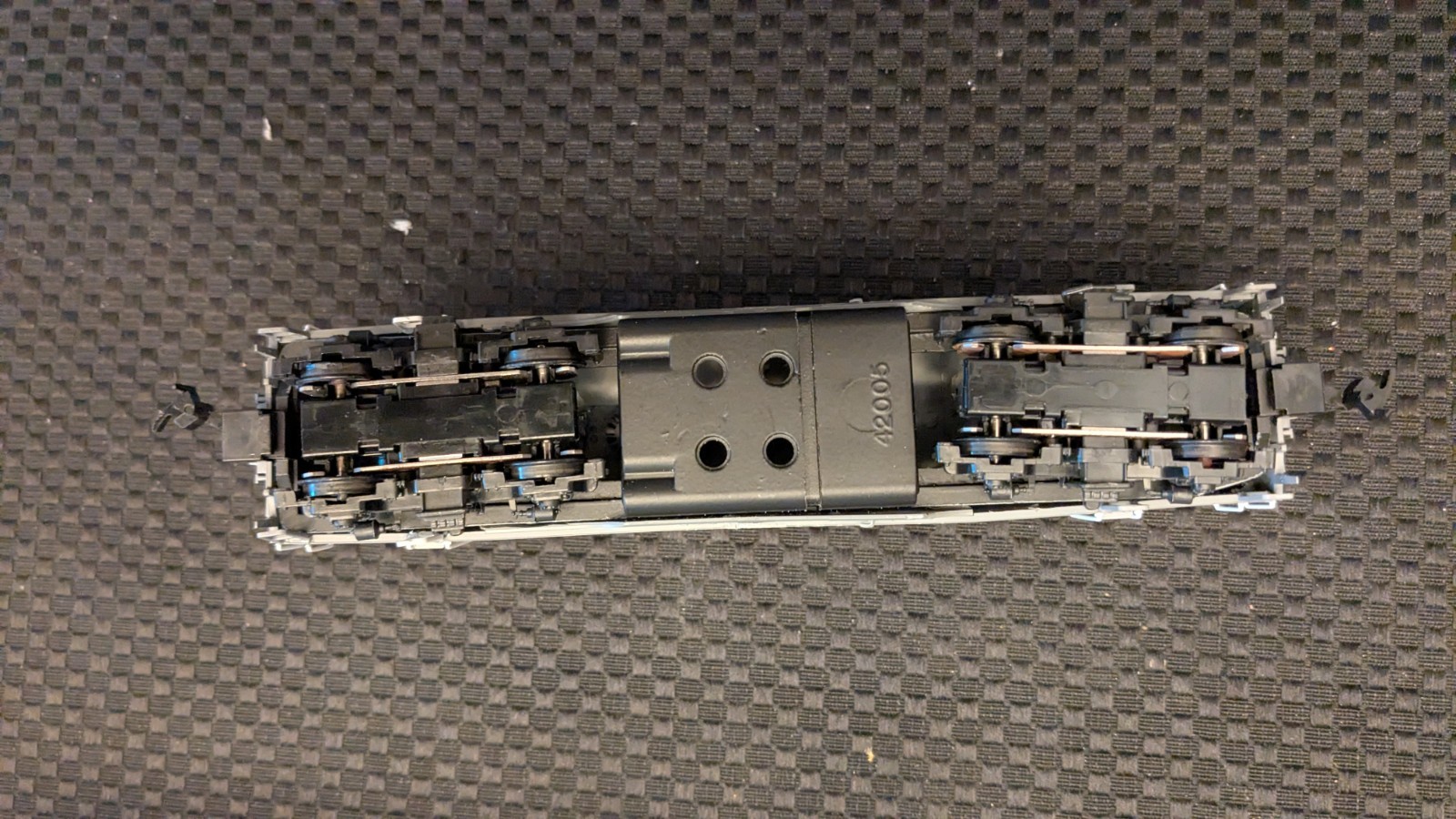 InterMountain/ Athearn HO EMD F7-B DUMMY Locomotive, SP #8122