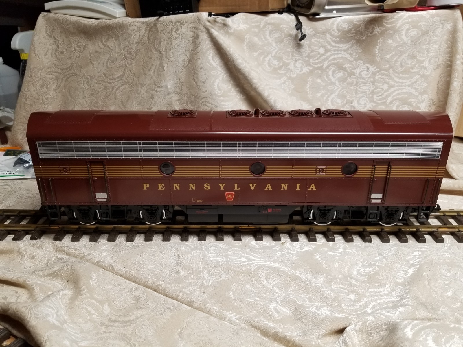 LGB 25570 & 25582 PRR Pennsylvania F7A & F7B Diesel Engines – Lights/Sound NEW
