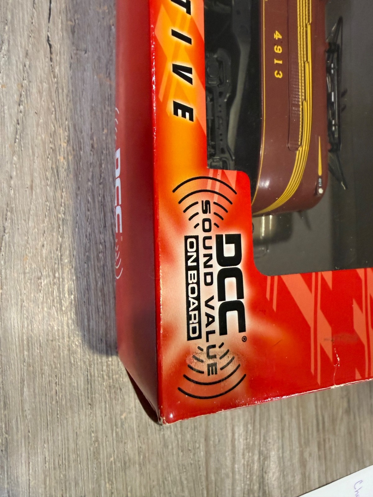 Bachmann HO Scale PRR GG1 #4913 Tuscan Red 5 Stripe DCC Sound Locomotive w/ Box