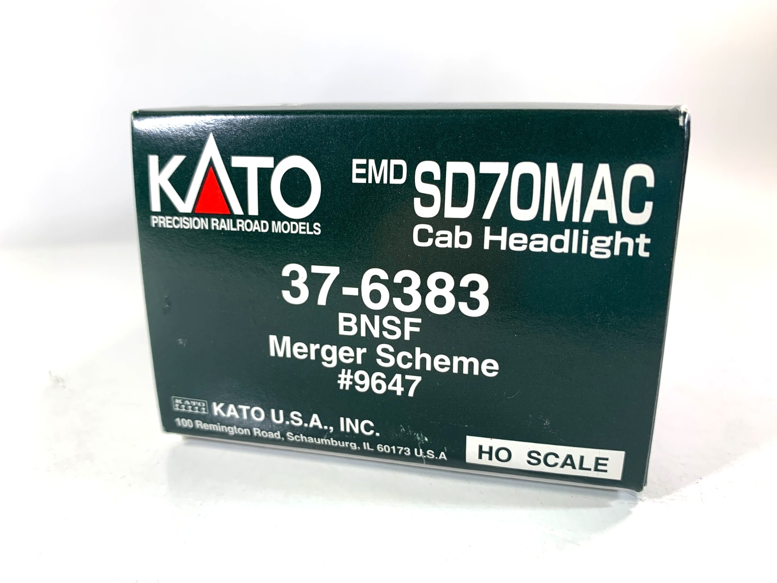 Kato HO 37-6383 BNSF Merger Scheme SD70MAC Diesel # 9647 -DCC/ No Sound