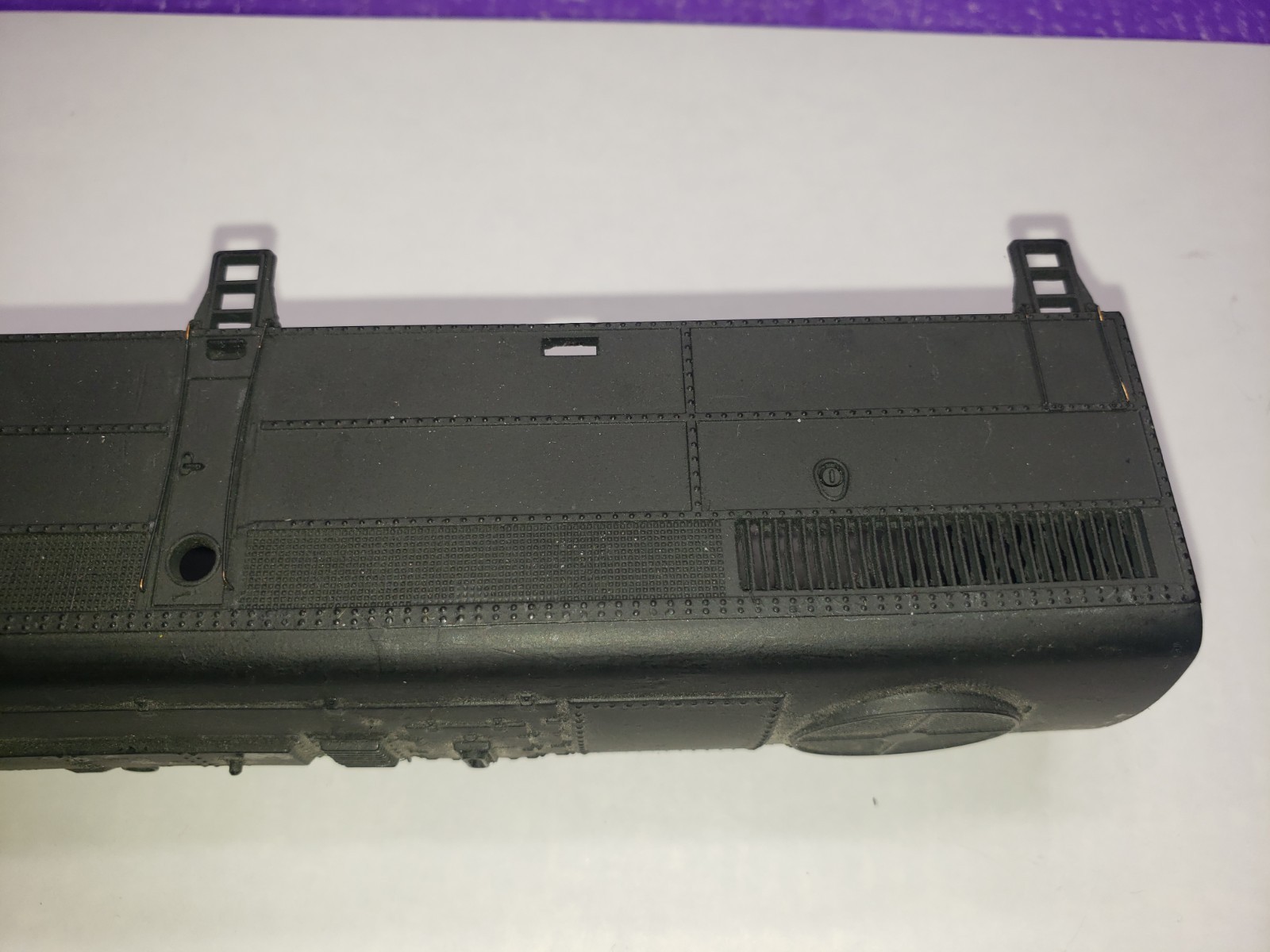 SHELL ONLY HO Scale ROCO Alco FA Diesel Locomotive SHELL ONLY UNDECORATED LENSES