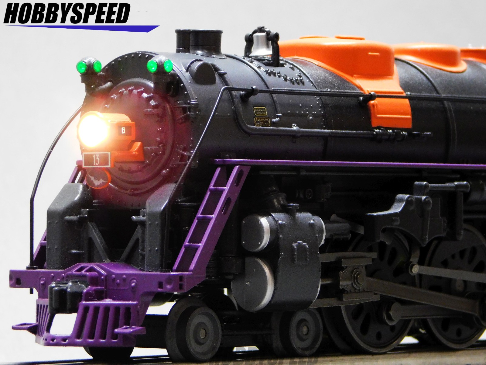LIONEL WHISPERING RAILS HALLOWEEN LIONCHIEF + J3A HUDSON #13 O GAUGE 2532040 NEW