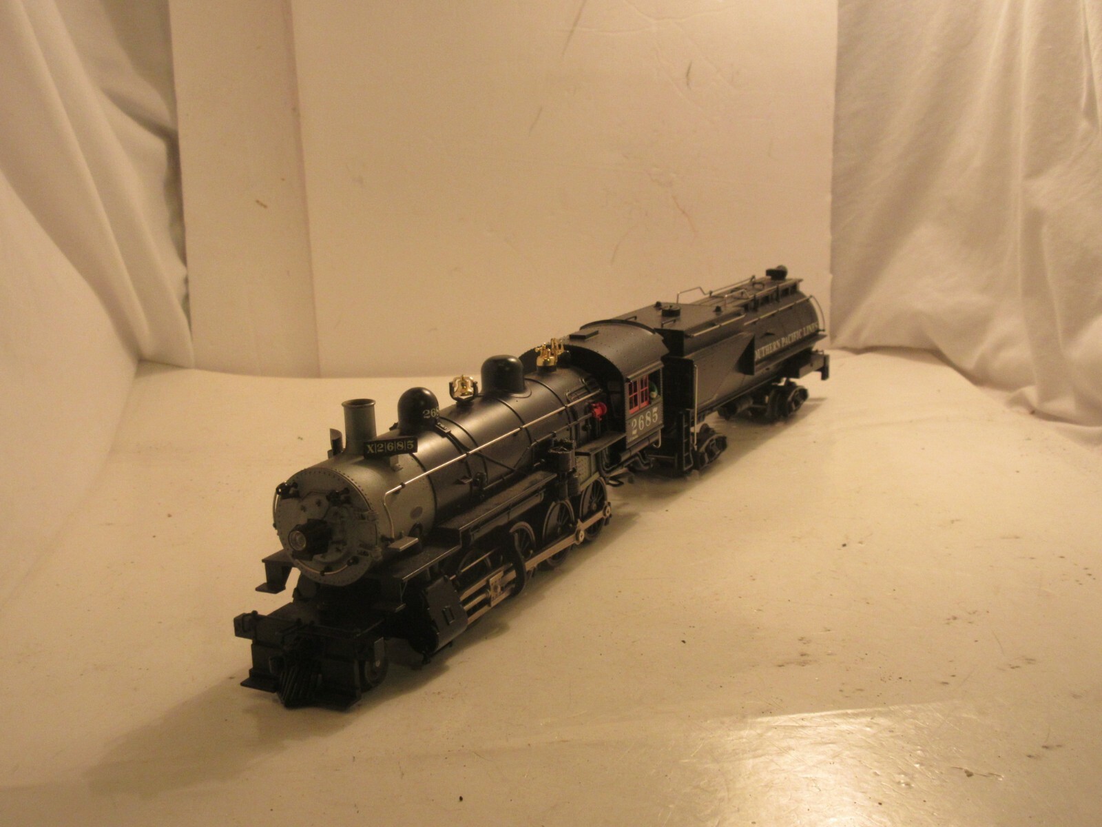 Lionel Southern Pacific 2685 O Gauge Consolidation Steam Locomotive and Tender