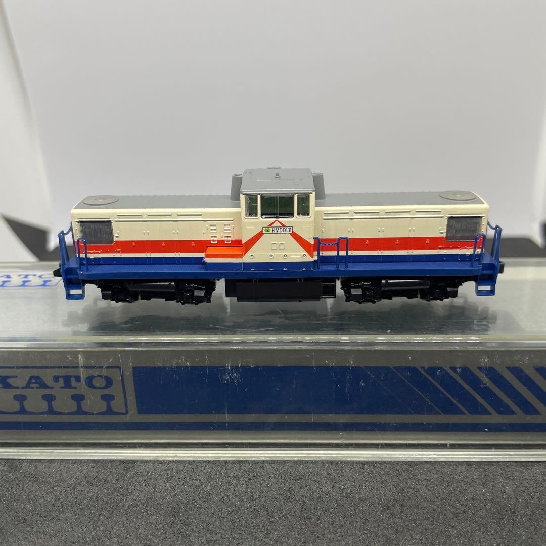 KATO N Gauge Locomotive KMDD131 White Blue Red Tested