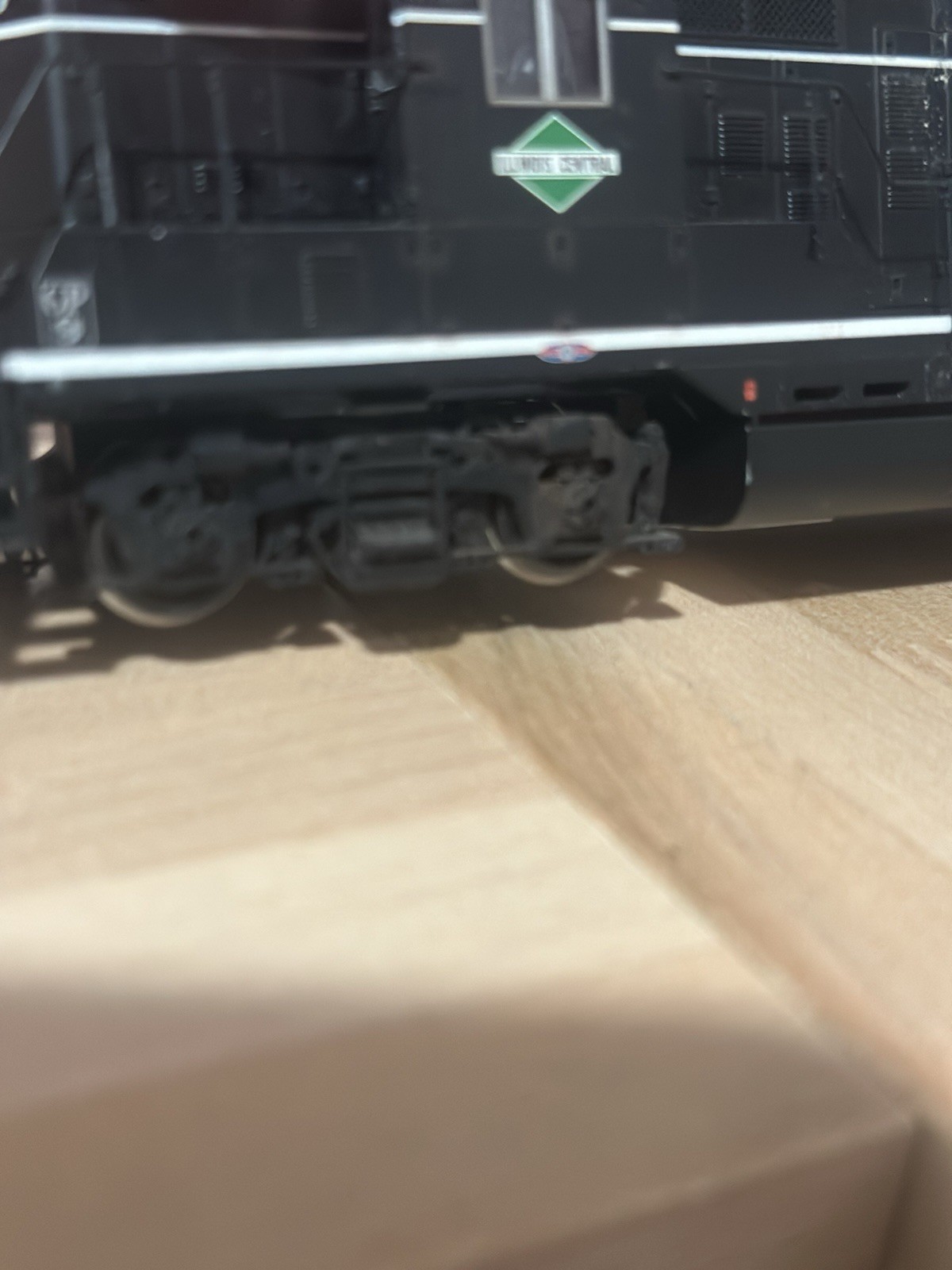 Proto 2000 HO EMD GP9 Illinois Central IC #9047 DCC Sound USED