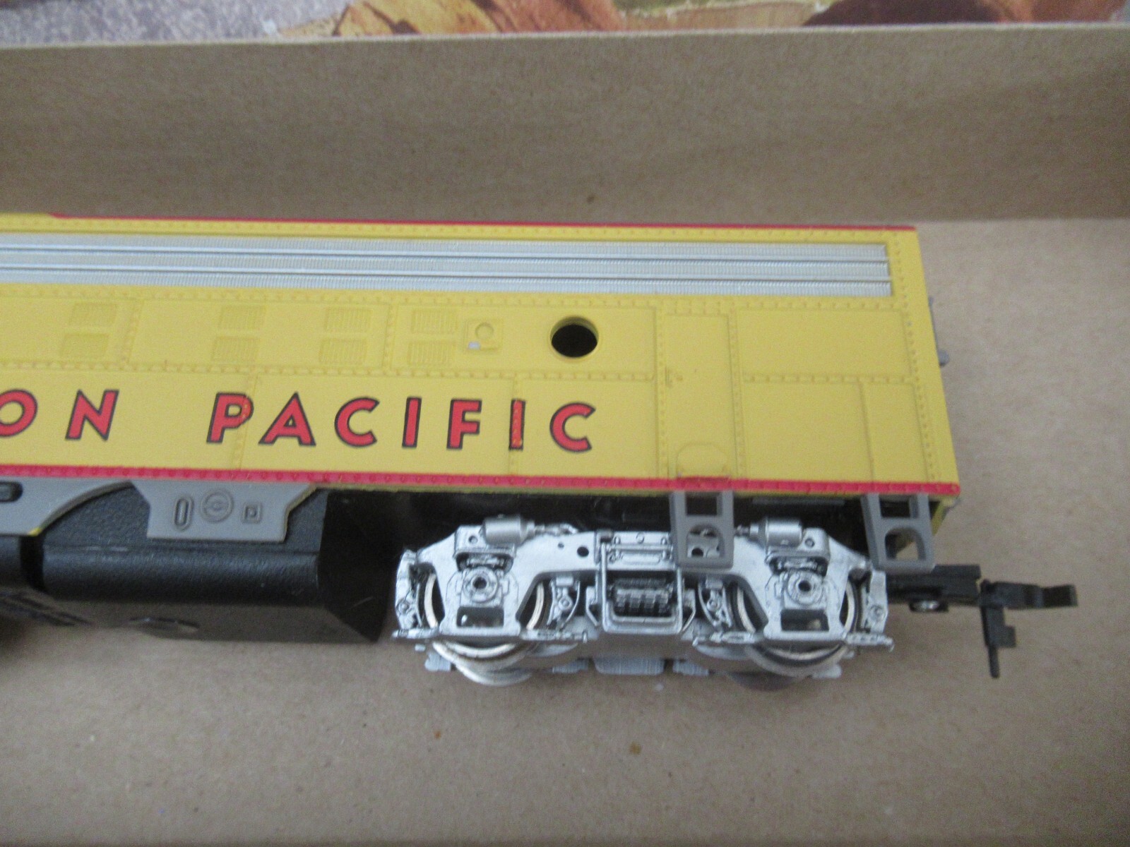 Athearn HO Union Pacific 1468 DC LOCOMOTIVE