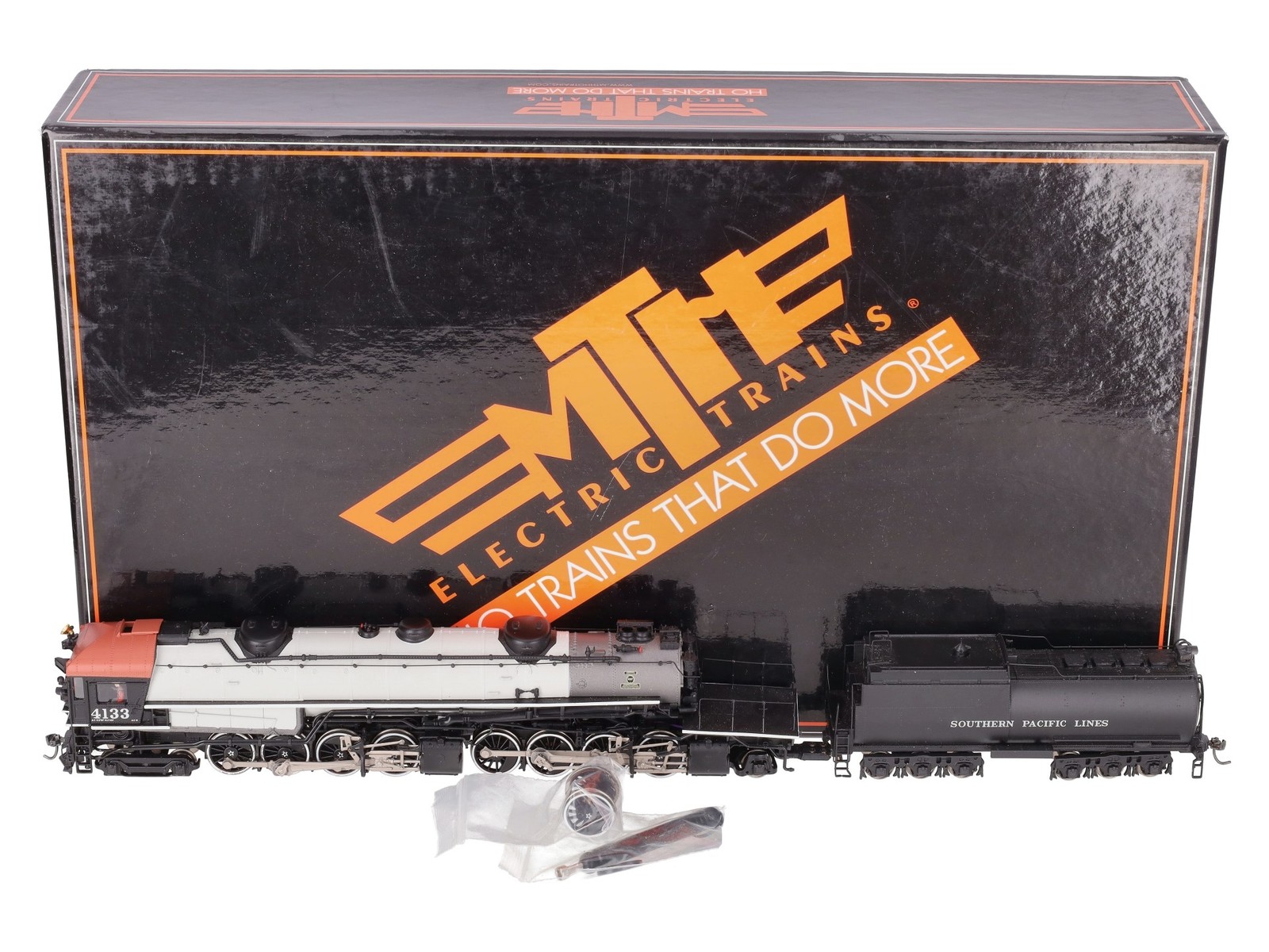 MTH 80-3269-1 HO Scale Southern Pacific Lines AC-6 Cab Forward 4-8-8-2 Steam Lo