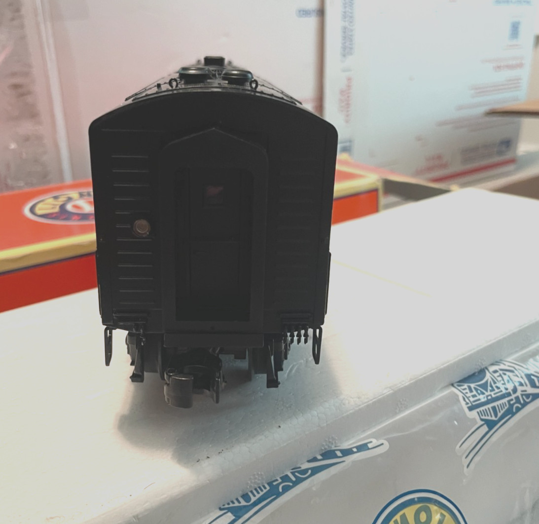 Lionel O Gauge Frisco F3B Locomotive Non-Powered #6-34634 NOS