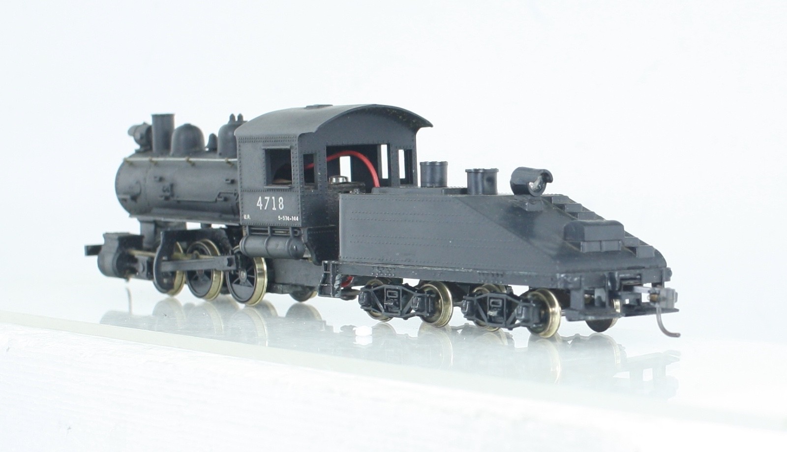 HO Scale MDC Roundhouse #412 Union Pacific 0-6-0 Locomotive & Tender #4718