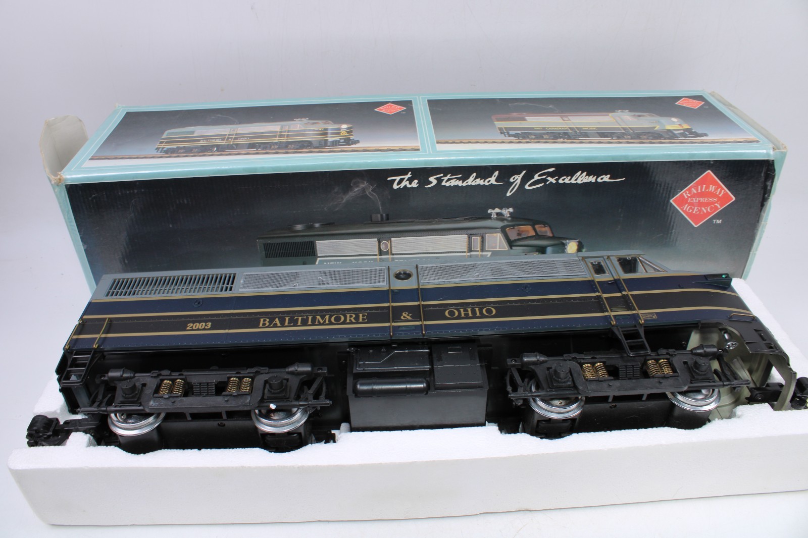 REA 22003 G Scale Alco FA-1 Diesel Locomotive Baltimore and Ohio #2003