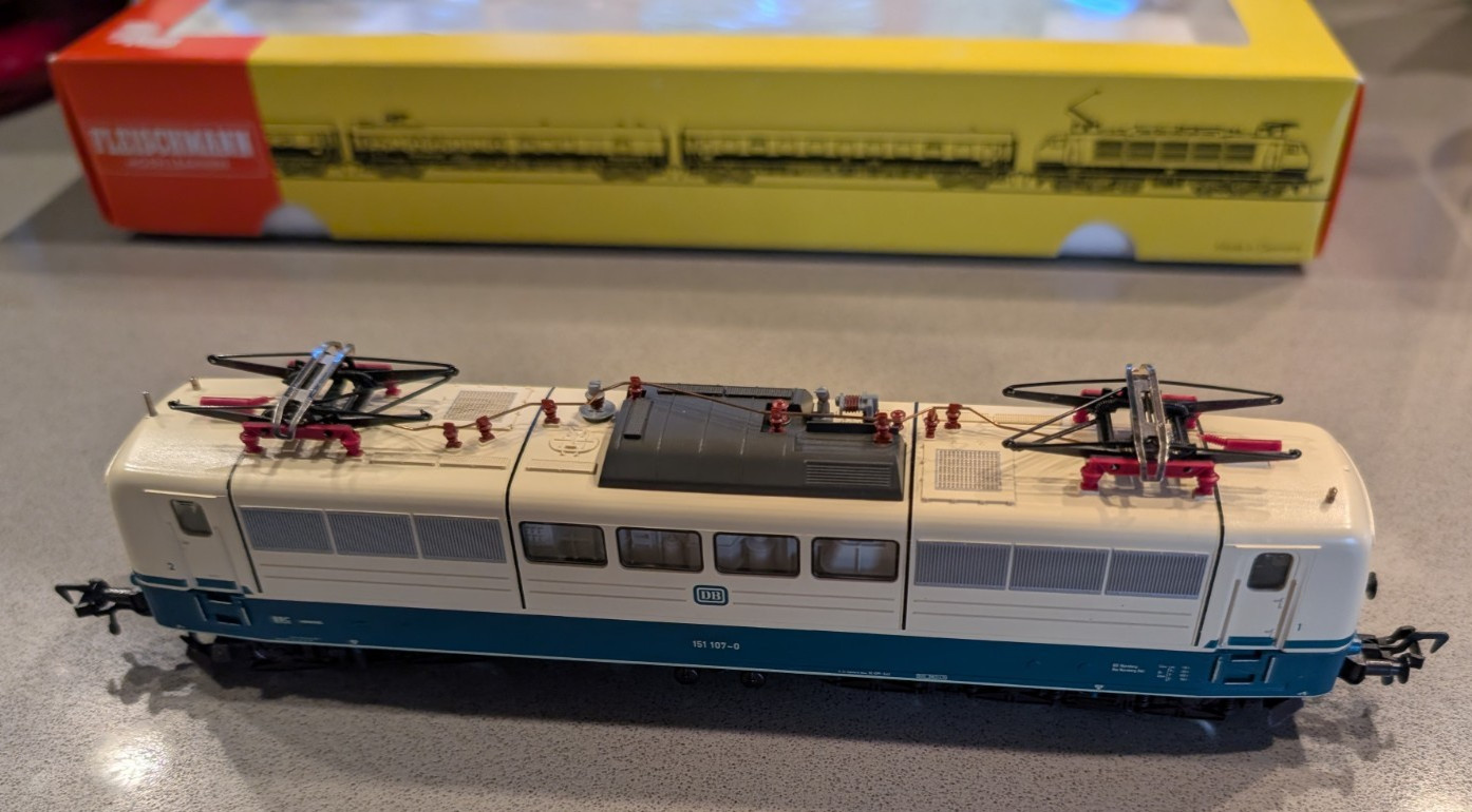Fleischmann 4381 H0 DB BR 151 Electric Locomotive – Excellent Detail