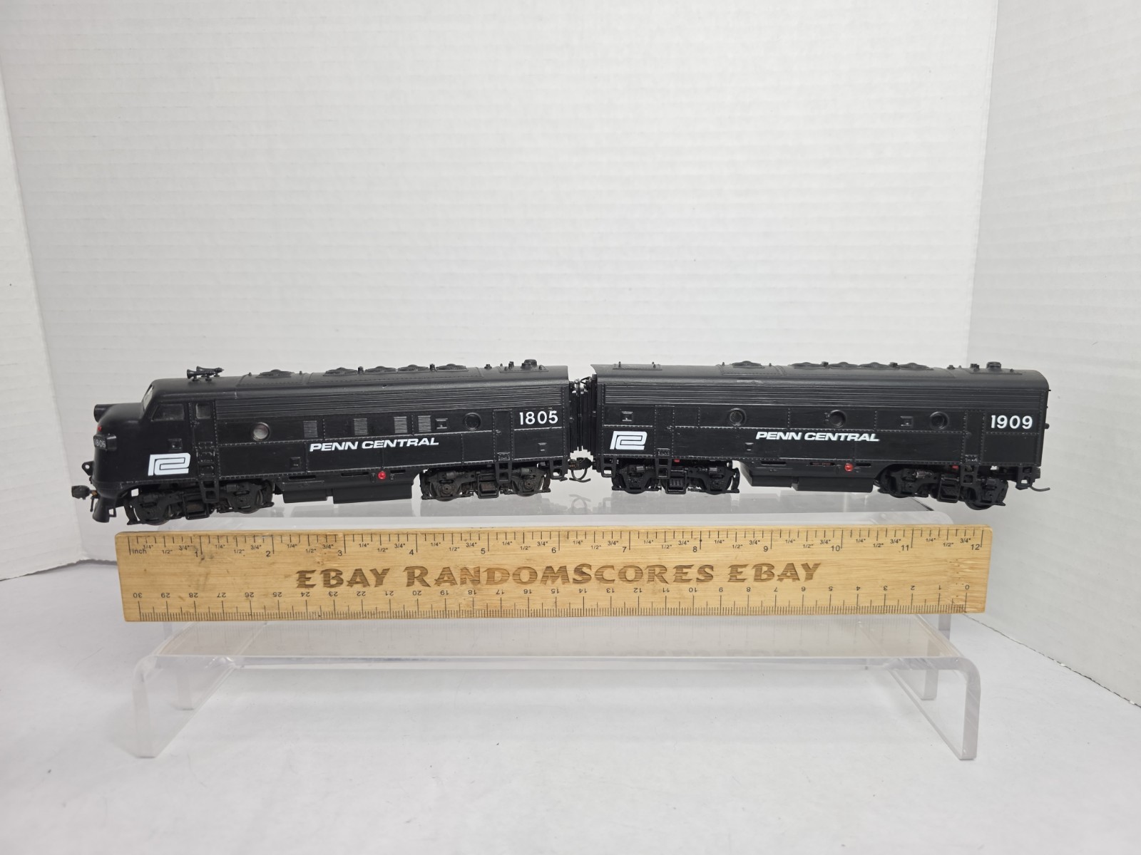 Athearn HO Scale Custom Paint Penn Central F7 Diesel Loco AB Units PC 1805 Runs
