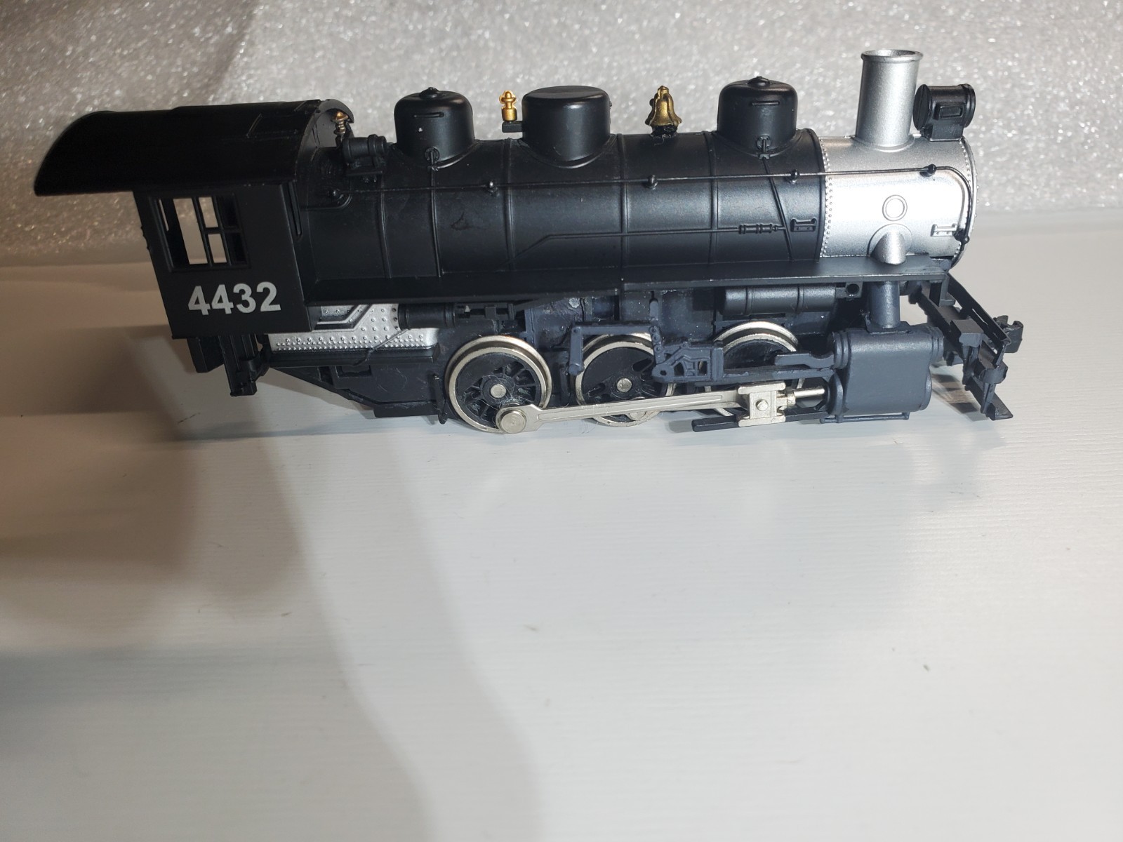 ho Bachmann #4432 0-6-0 Steam Locomotive-w/Light-Refurb-DC-Runs Good (2)