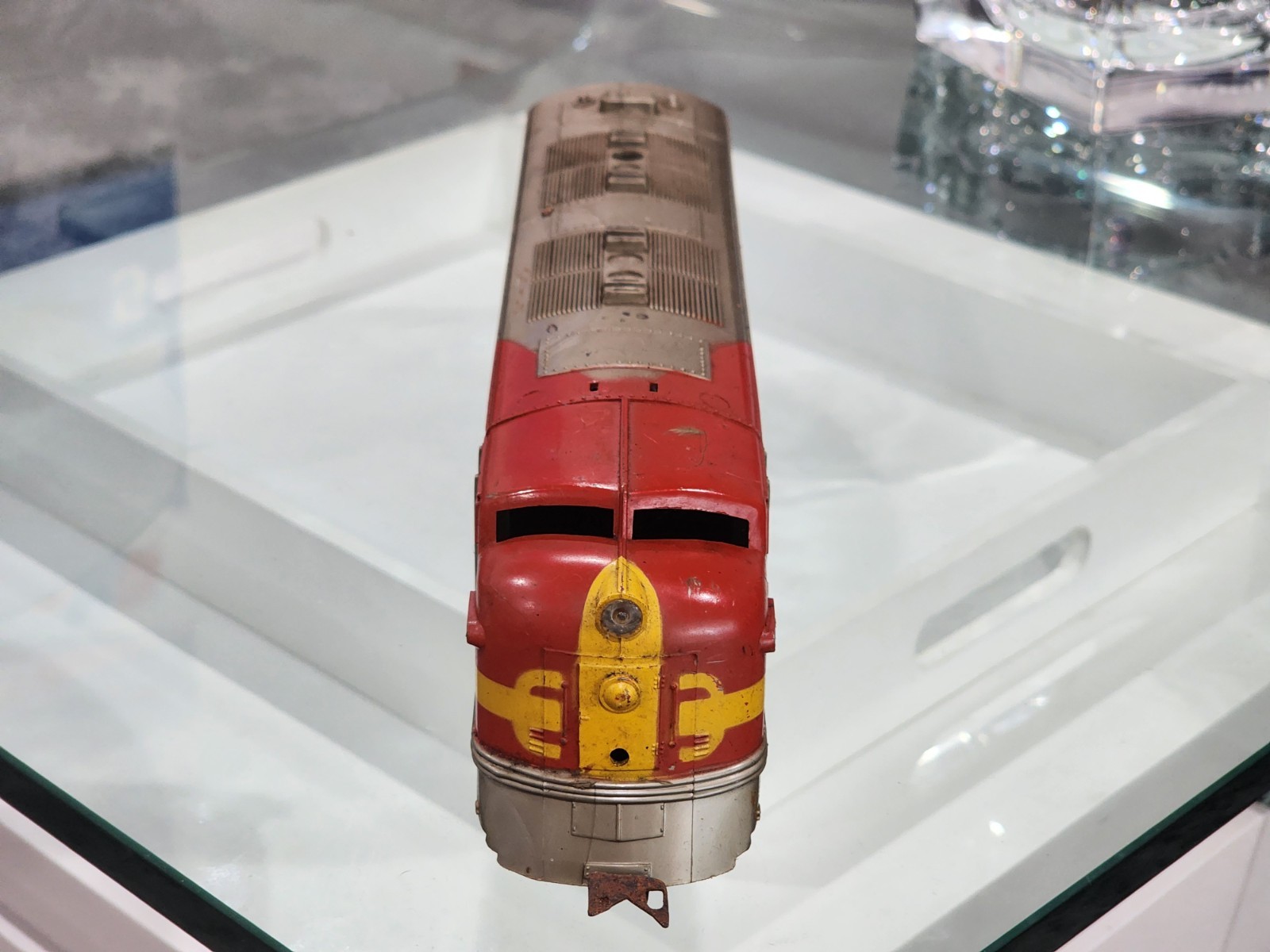 LOT OF 2 MARX 1095 SANTA FE O GAUGE DIESEL LOCOMOTIVES UNTESTED PARTS
