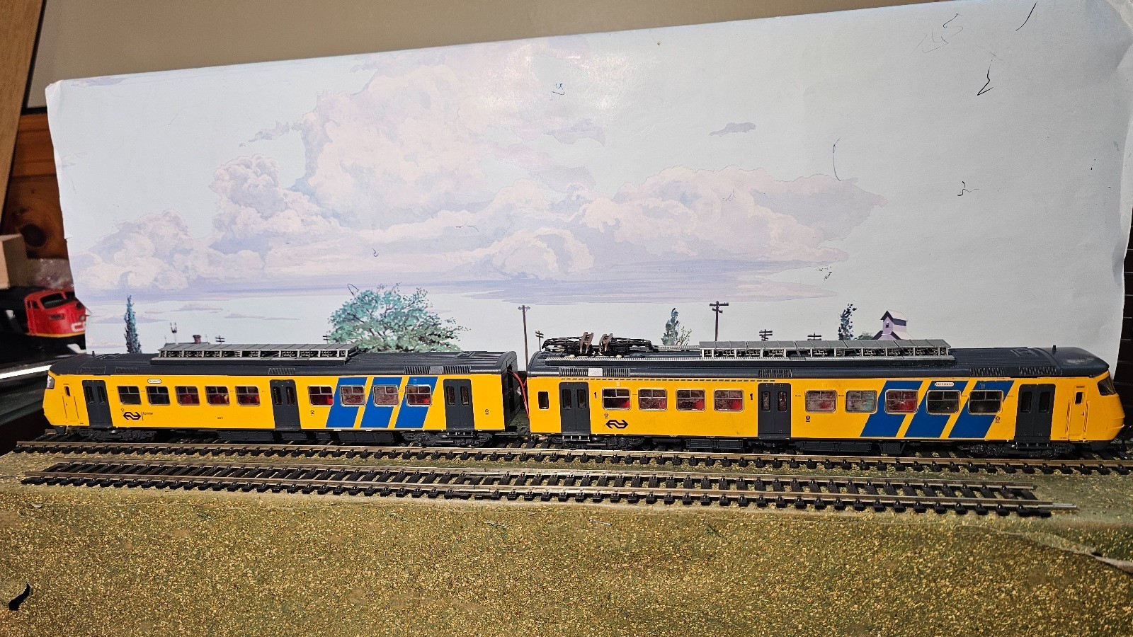 Fleischmann “Sprinter” Two Car Rail Car – GORGEOUS SET!!