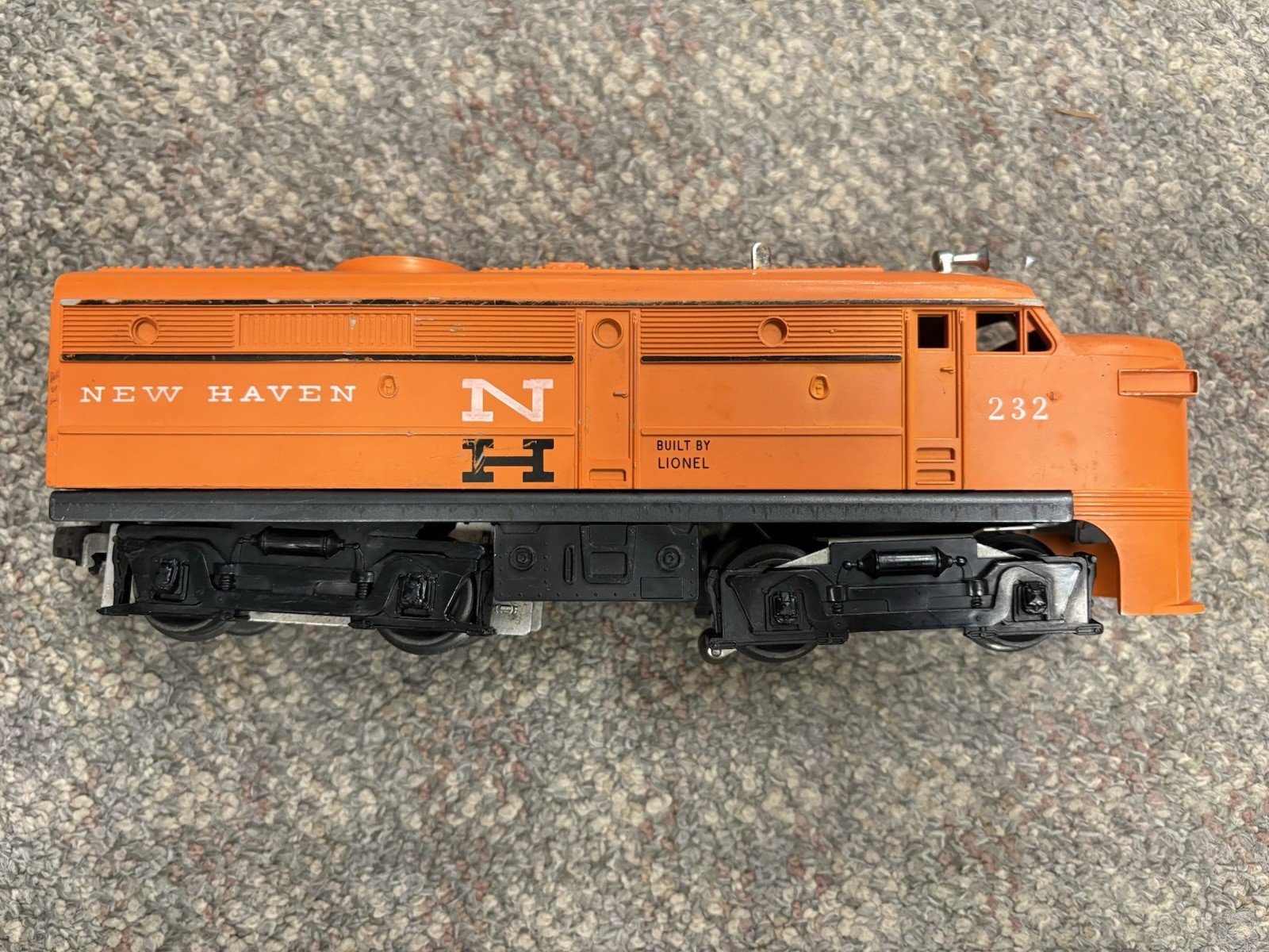 + Lionel Postwar O Gauge New Haven 232 Orange Alco A Unit Diesel Locomotive *SS