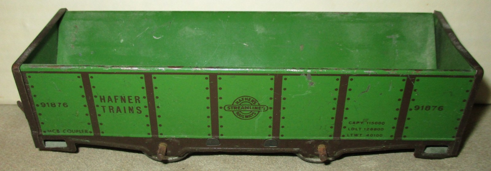 Hafner Trains 2000 Steam Train Set 528 , Seaboard, O Gauge Wind Up Locomotive