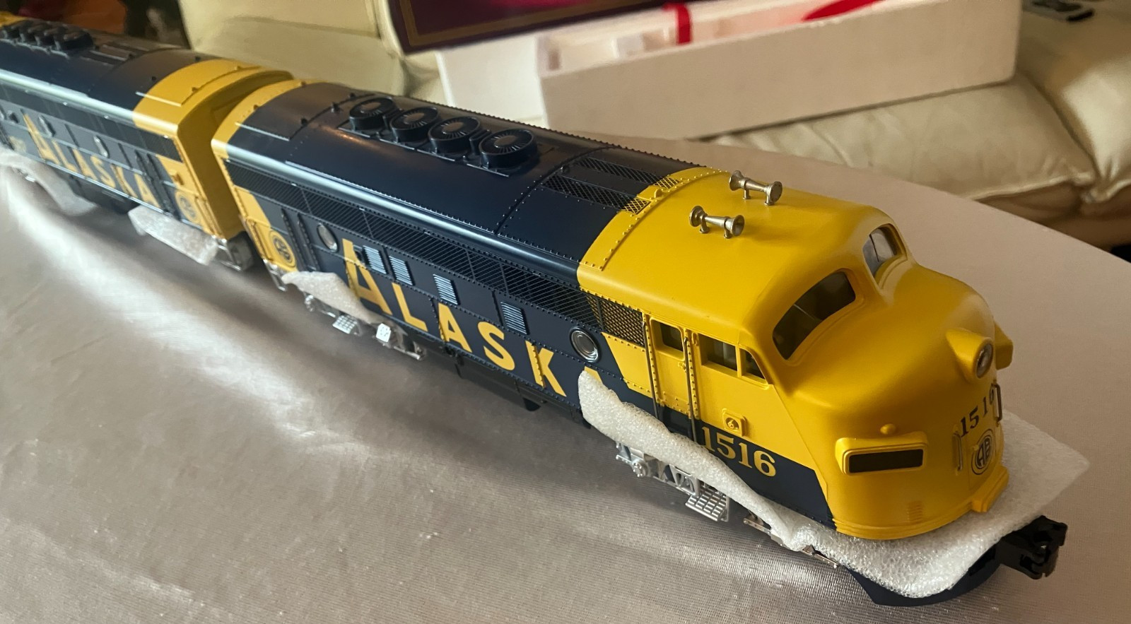 MTH UPGRADED Ps2 ALASKA R.R. F-3, A-B-A DIESEL SET w/BCR, 3 Boxes, LN 3R Premier