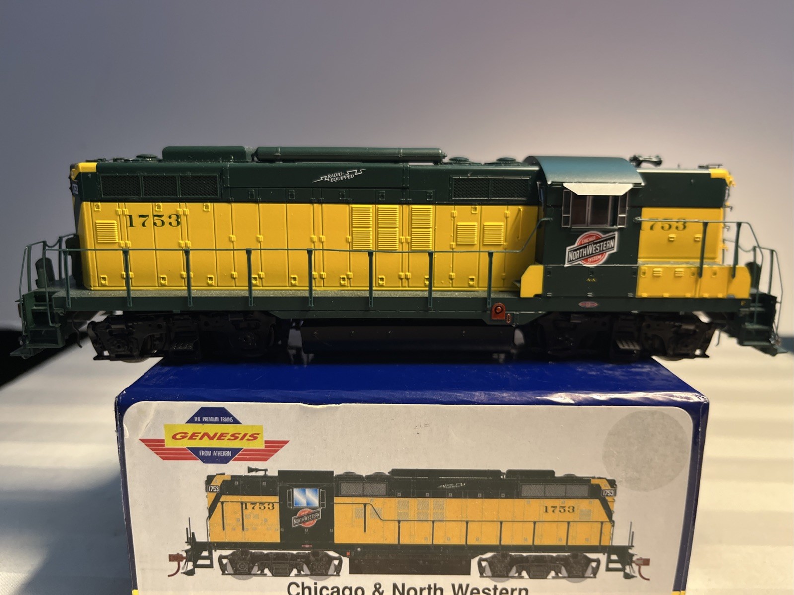 HO Scale Athearn Genesis CNW GP9 #1753 DCC READY TESTED