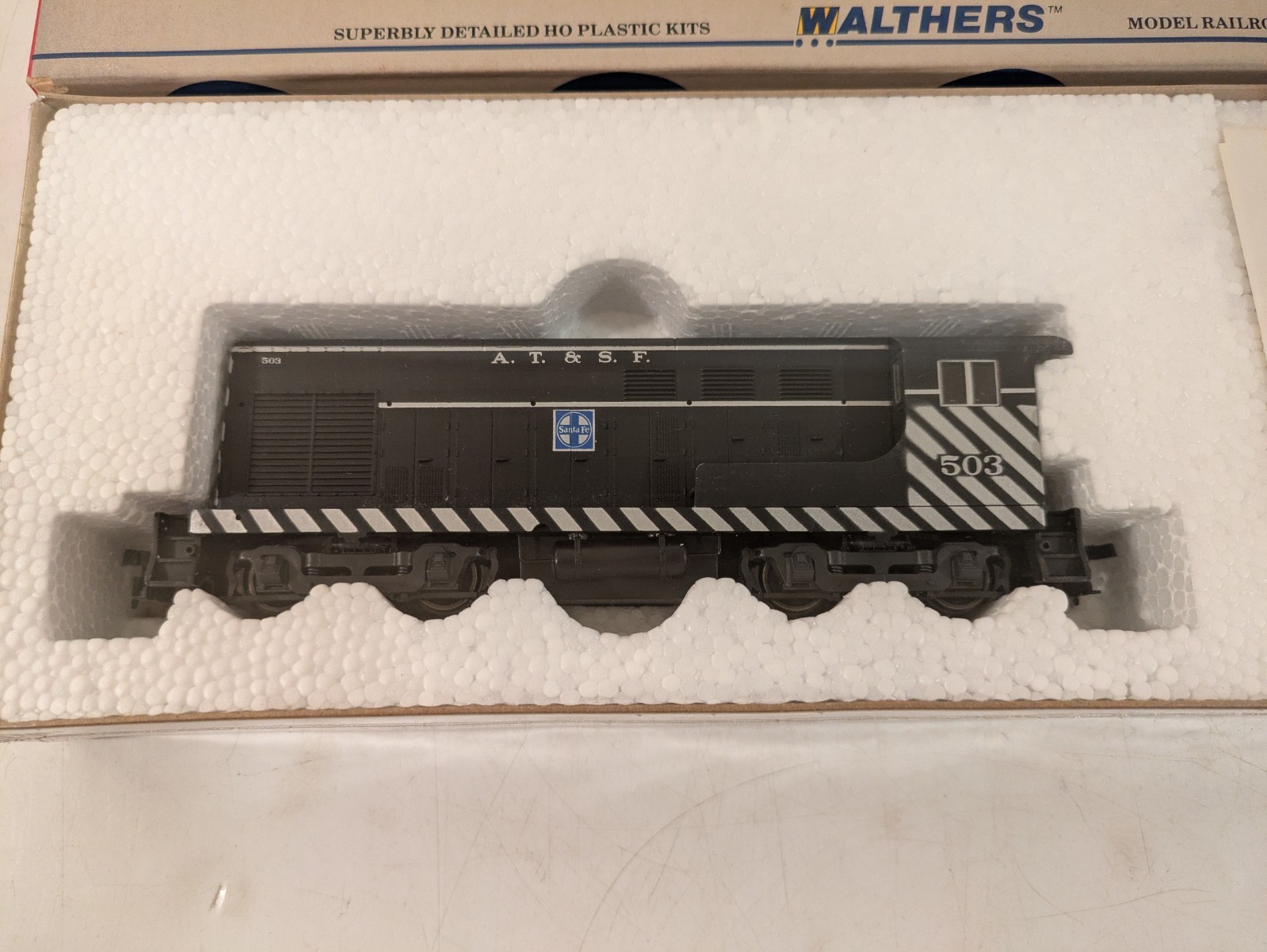HO FM H12-44 ATSF Atchison Topeka & Santa Fe DC NIB NOS # 932-1305
