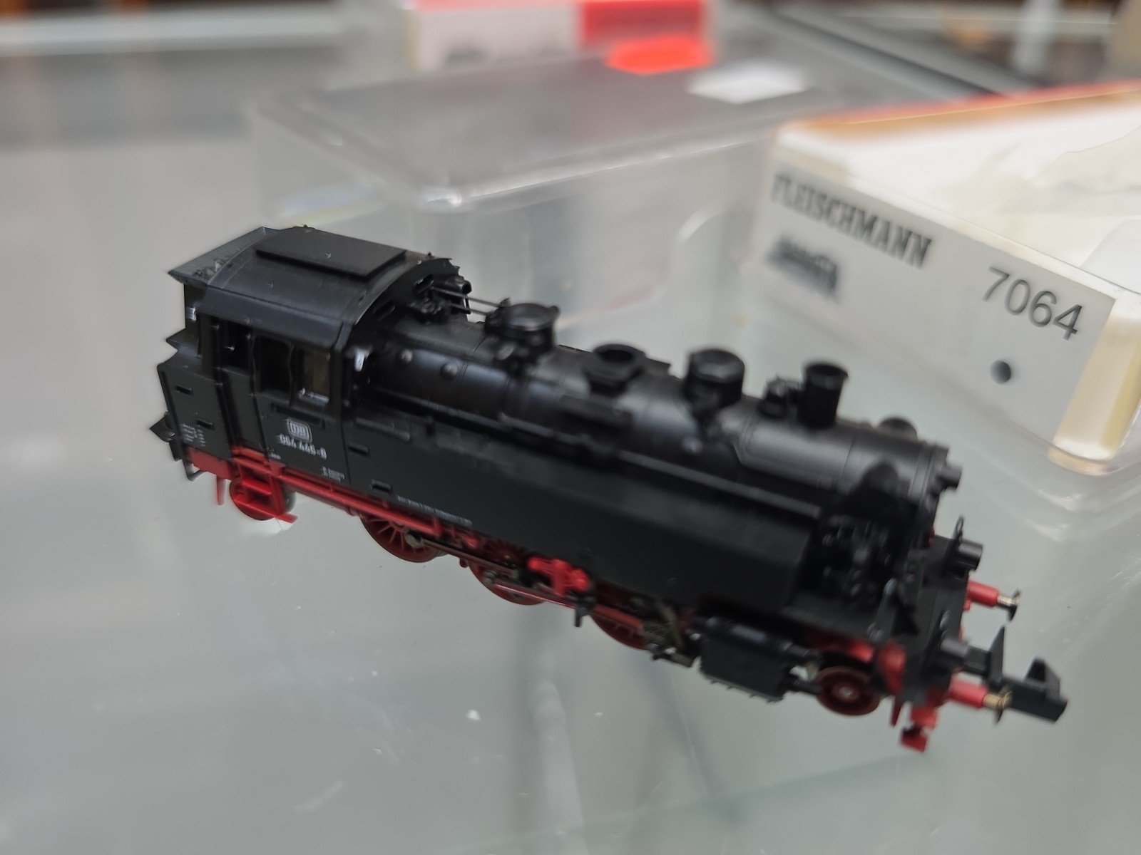 Fleischmann Piccolo 7064 N Scale DB BR 064 Steam Locomotive – Mint & Tested!