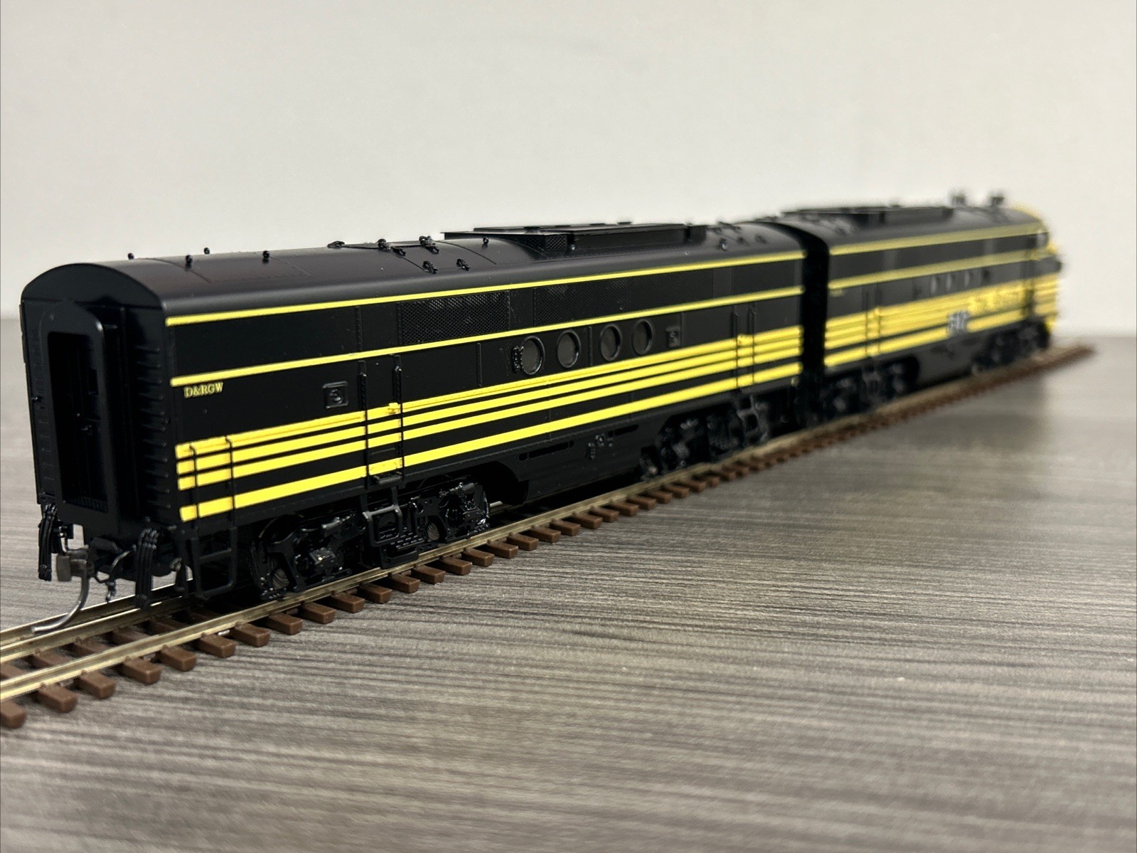 Division Point HO Brass EMC FT A/B Locomotives D&RGW #547 *Pre-Owned 1 of 30!