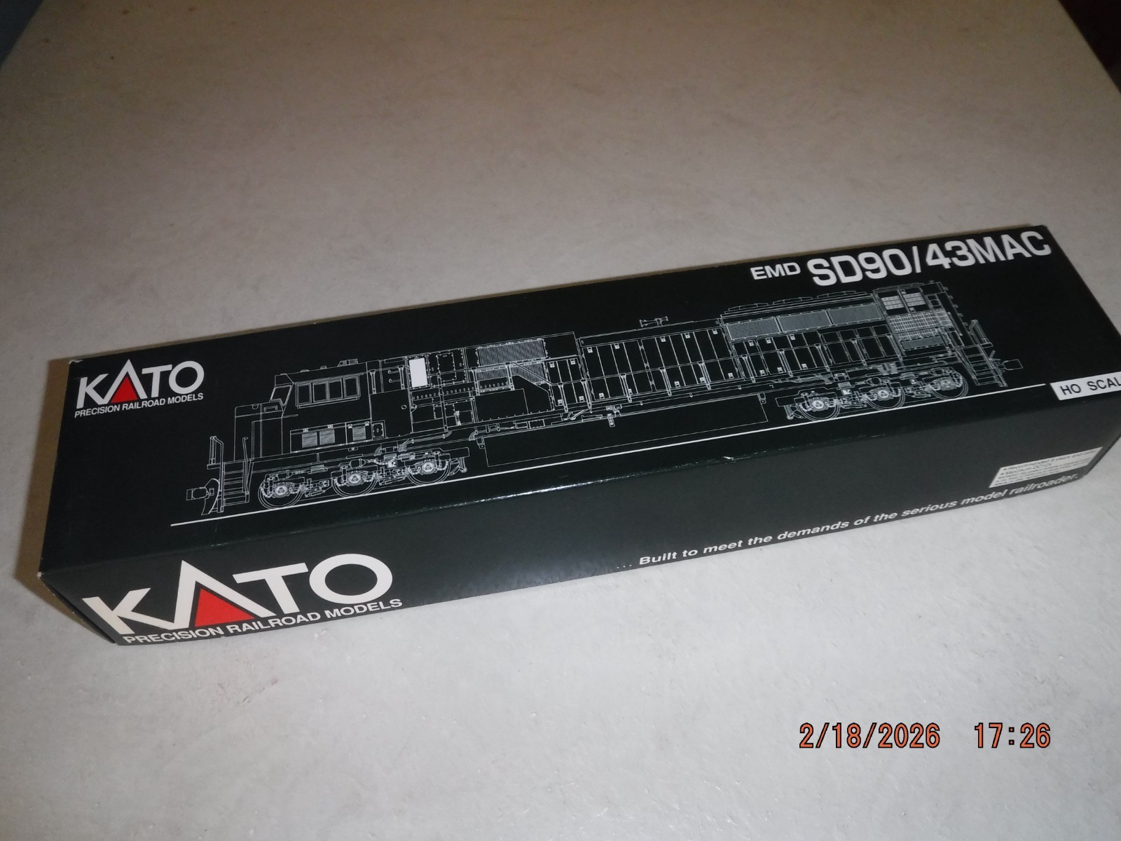 KATO HO CANADIAN PACIFIC EMD SD90/43MAC LOCOMOTIVE #9122 ITEM #37-6352 -RTR-NEW!