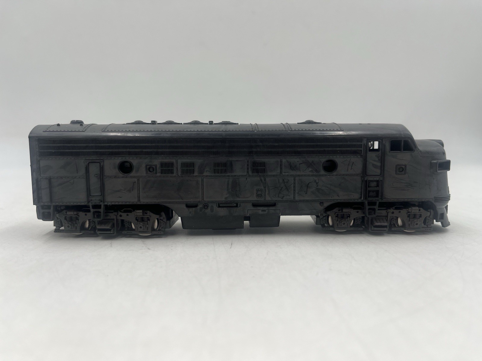 Ho Scale Atlas FP7 Diesel 7047 Penn Central Locomotive
