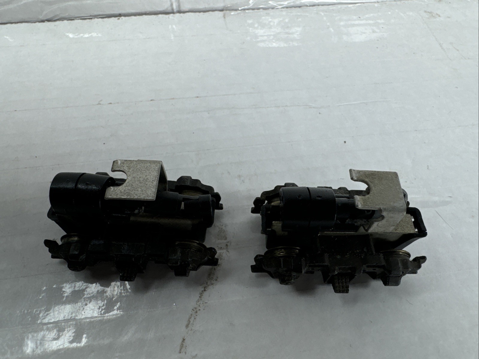 Athearn Ho Scale Metal Side Frame Trucks With Dry Shafts For Diesel Locomotive