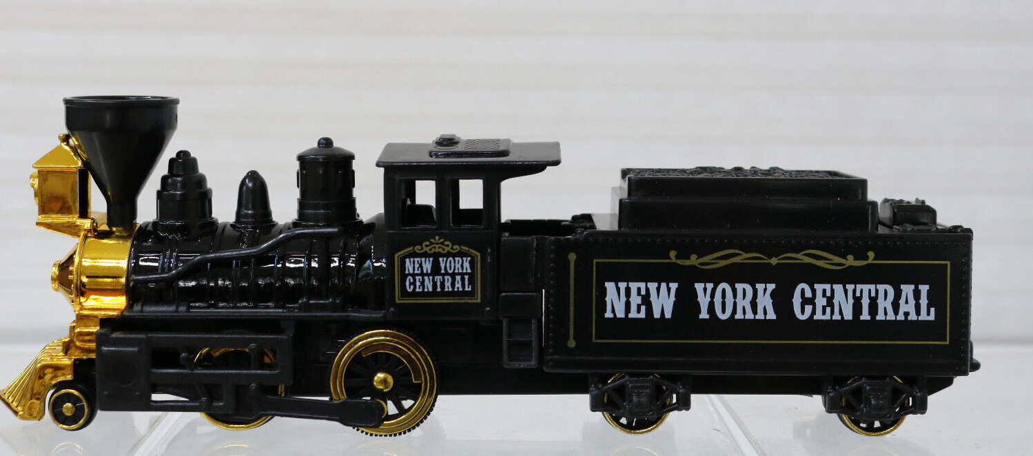 Steam Engine/Tender Gold Pilot/Cow Catcher Black Engine/ Tender New York Central