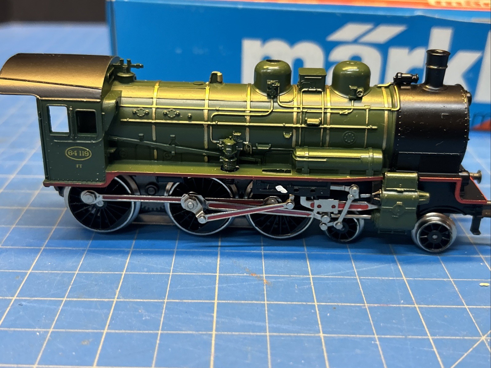 Marklin 3-Rail HO/OO 3086 Metal Steam Loco 4-6-0 & Tender Beautiful