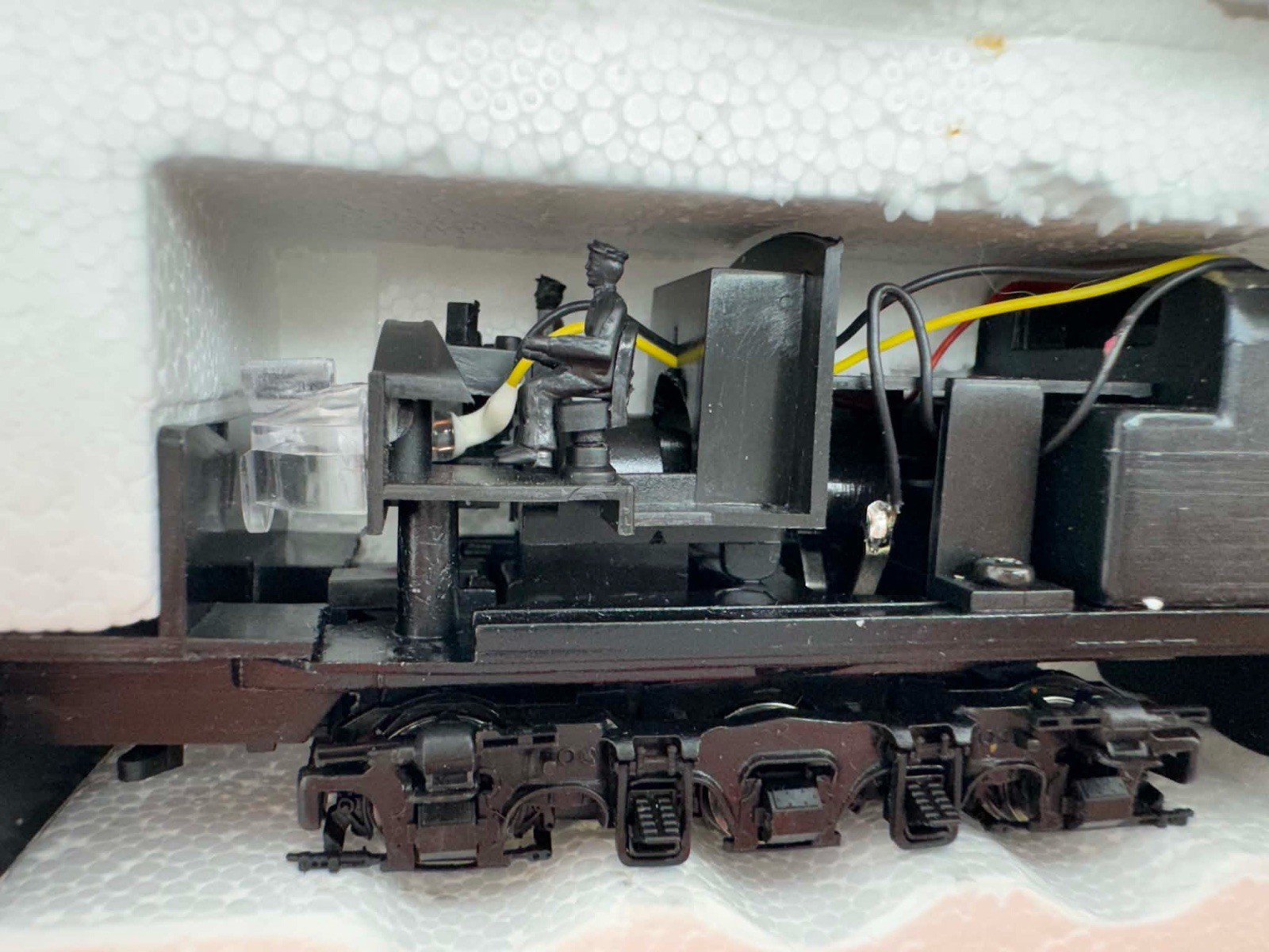 Proto 2000 HO Scale Undecorated A-Unit EMD E7 Diesel Locomotive #21072 DCC Ready