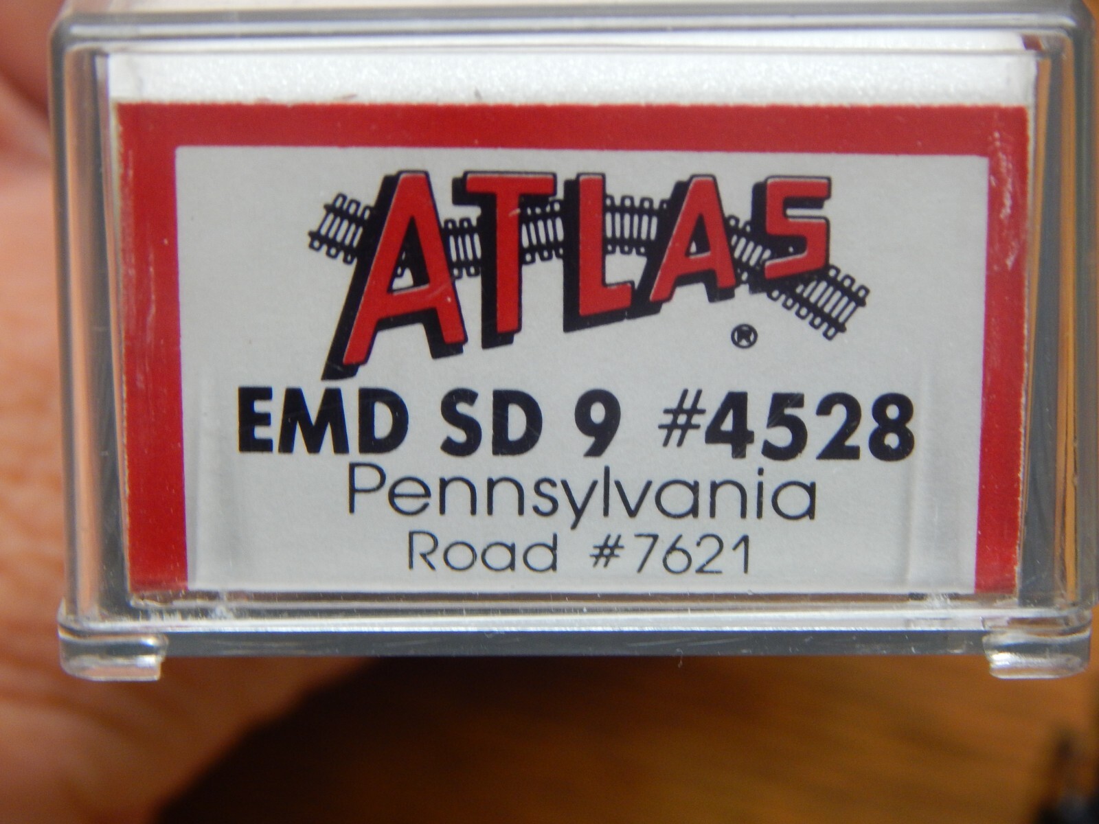 ATLAS 4528 PRR PENNSYLVANIA EMD SD-9 DIESEL LOCO USED VERY LITTLE W/BOX N SCALE