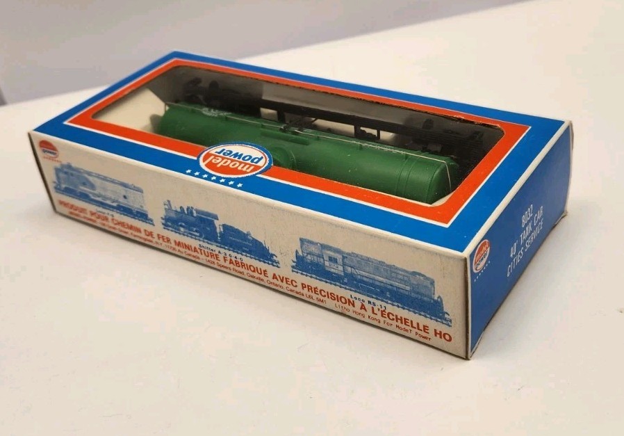 MODEL POWER HO 8032 40′ TANK CAR CITIES SERVICE E.O.R.X.1086 RAIL CAR NOS C40