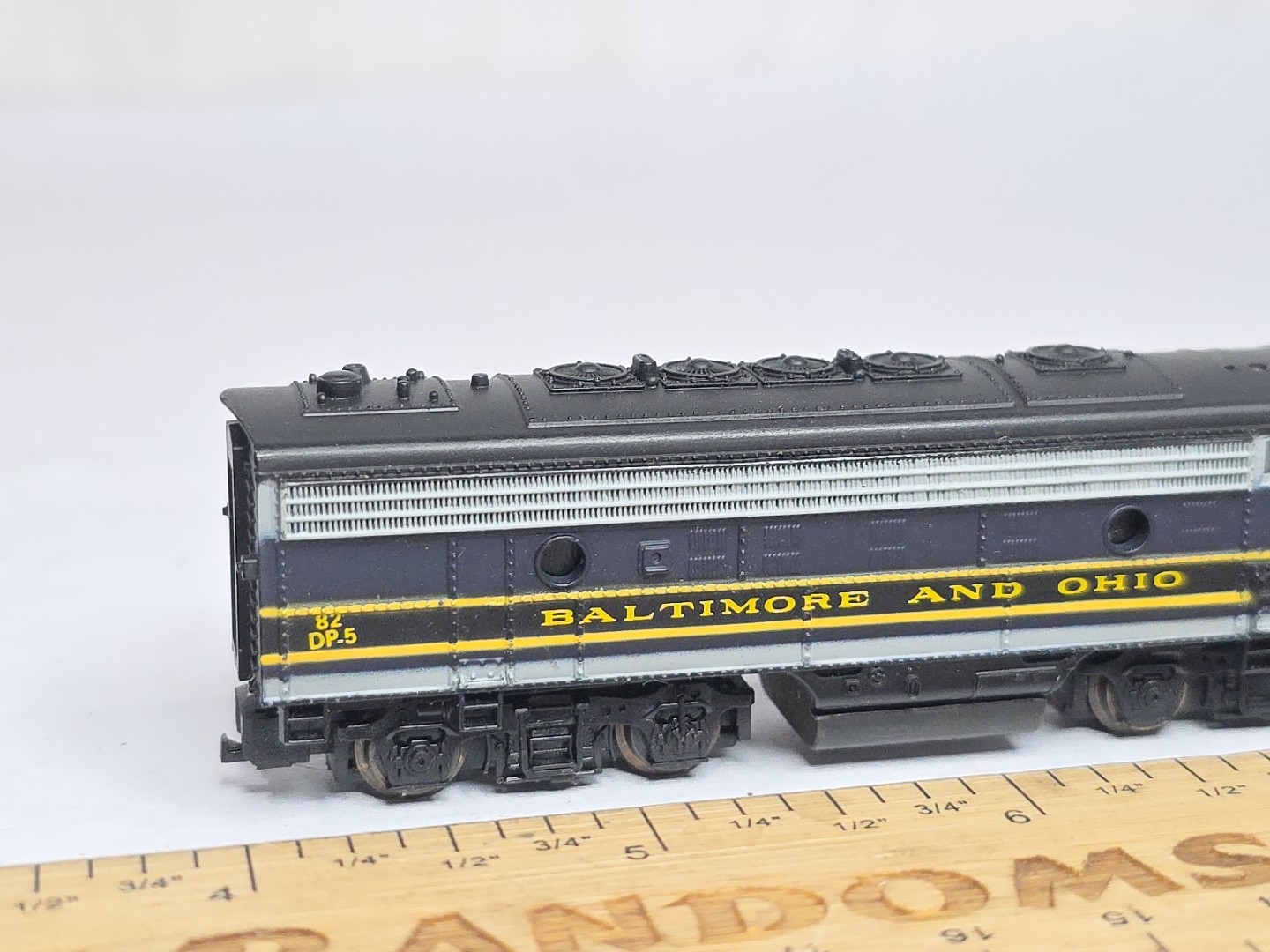 Life-Like N Scale F-7 Diesel Locomotive 7750 B&O Baltimore & Ohio Runs No Box